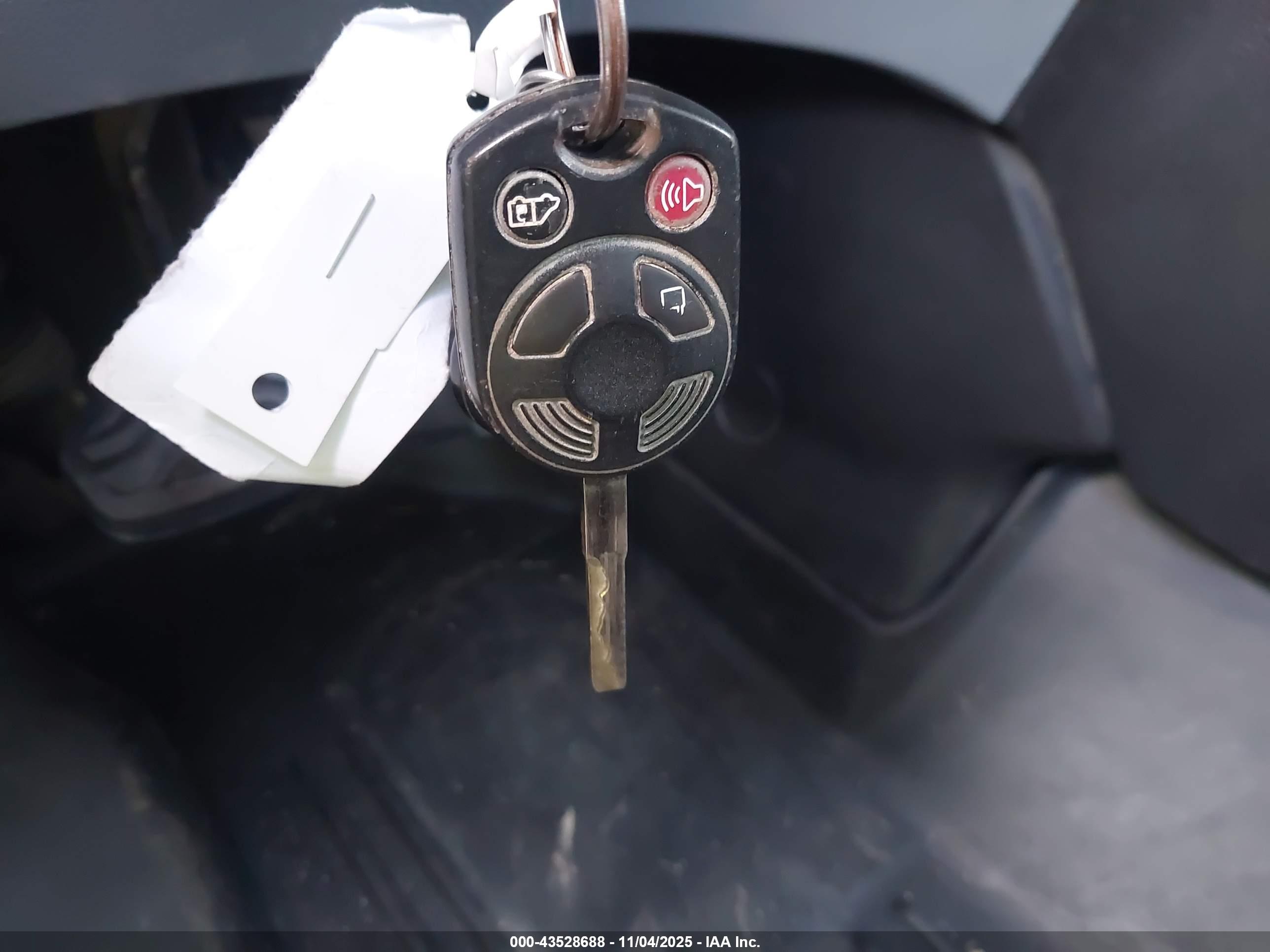 FORD TRANSIT-250 image 11