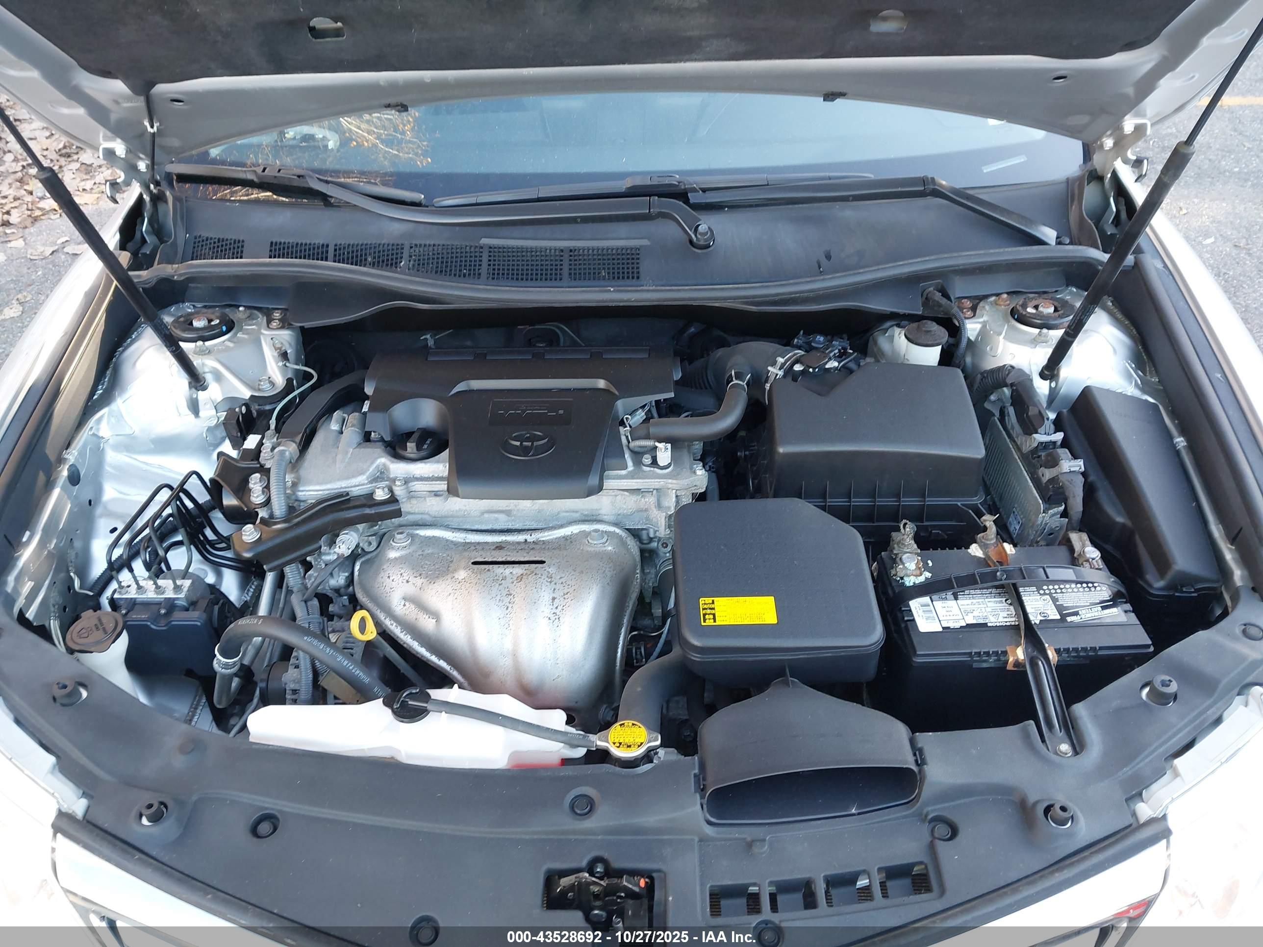 TOYOTA CAMRY image 10