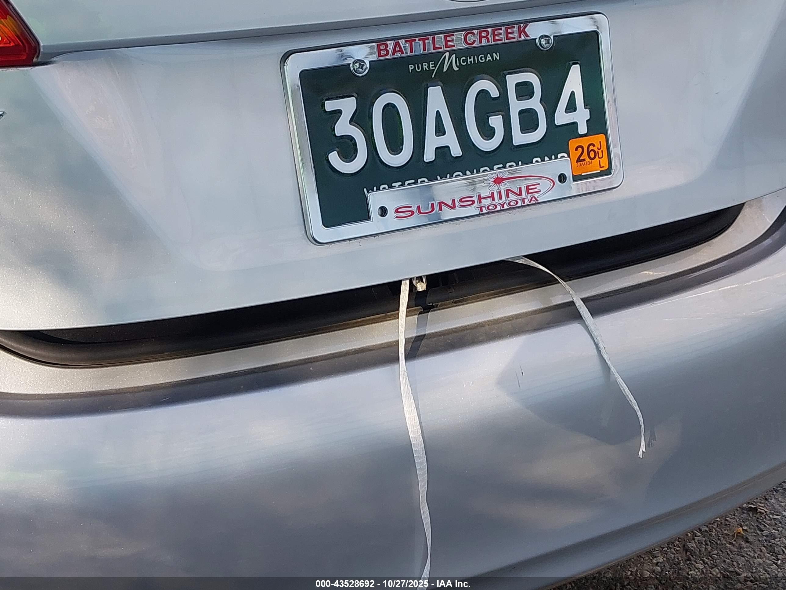 TOYOTA CAMRY image 6