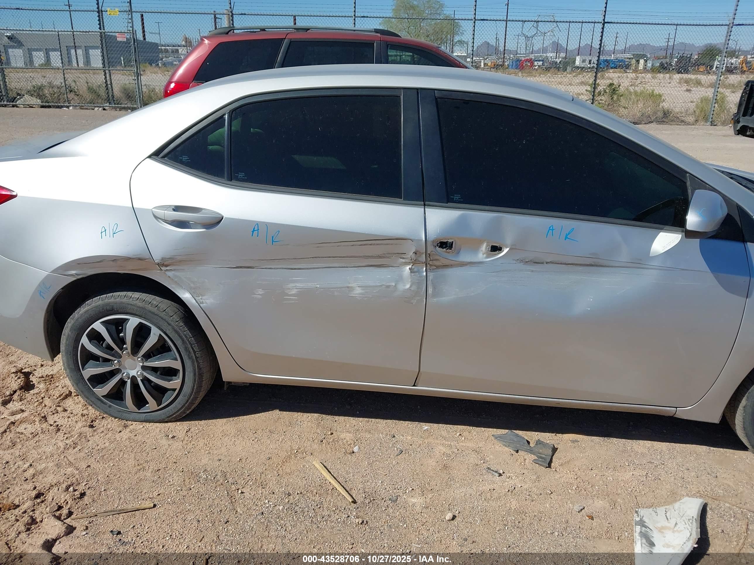 TOYOTA COROLLA image 6