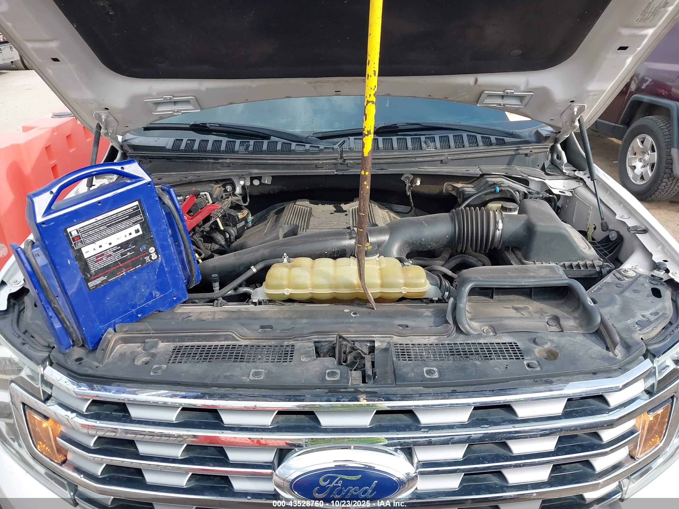 FORD EXPEDITION image 10
