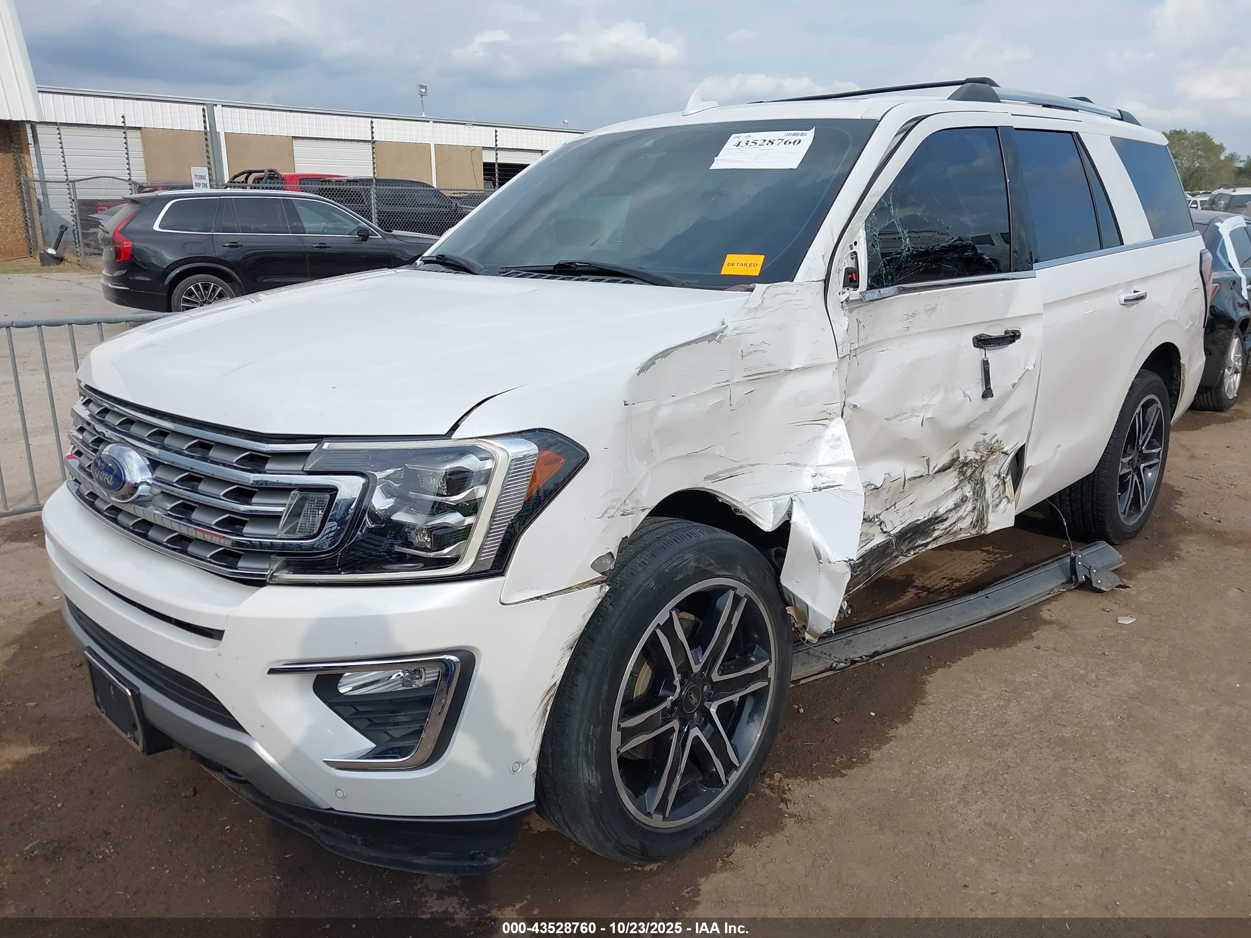 FORD EXPEDITION image 2