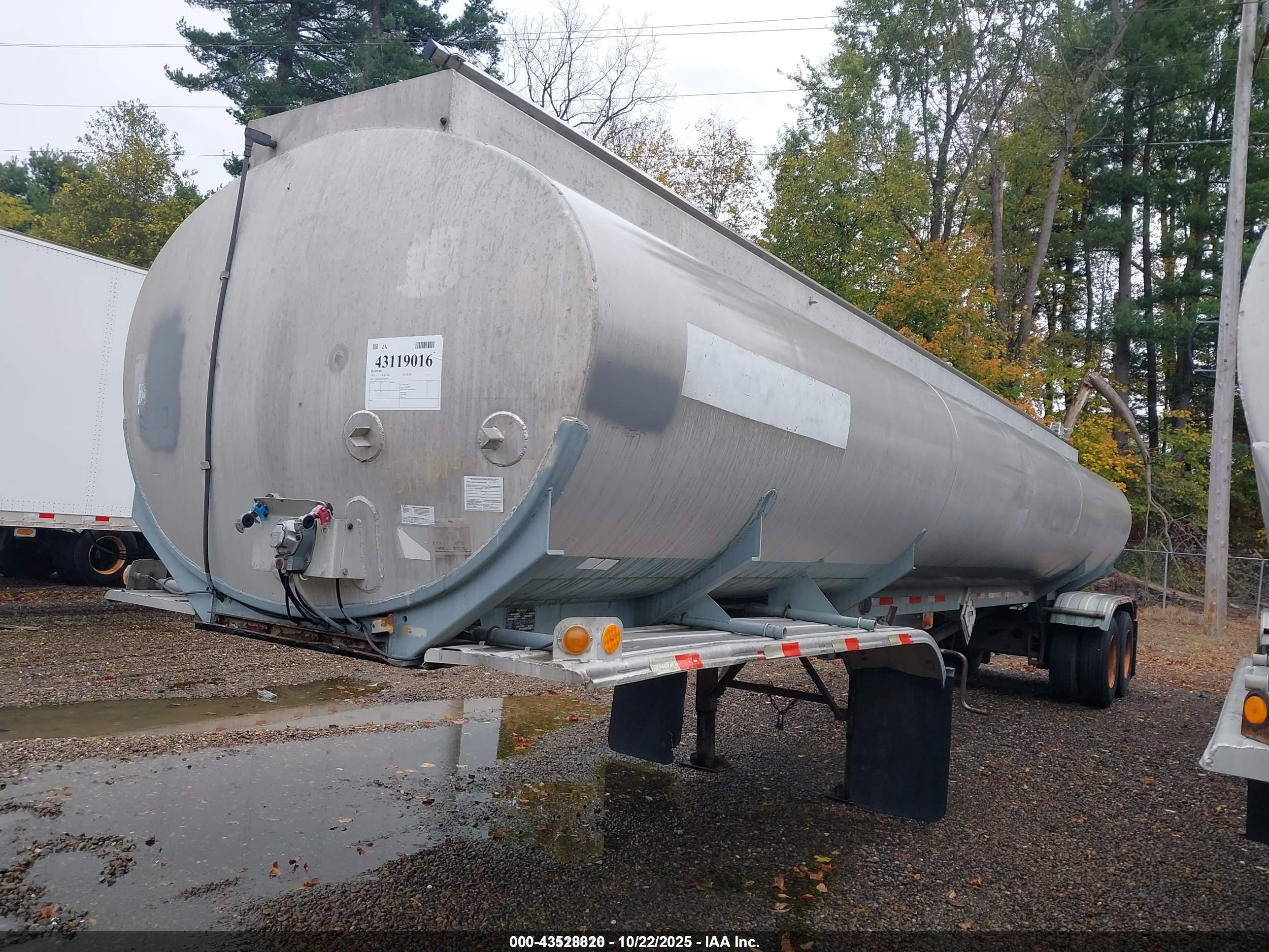 FRUEHAUF TANK image 2
