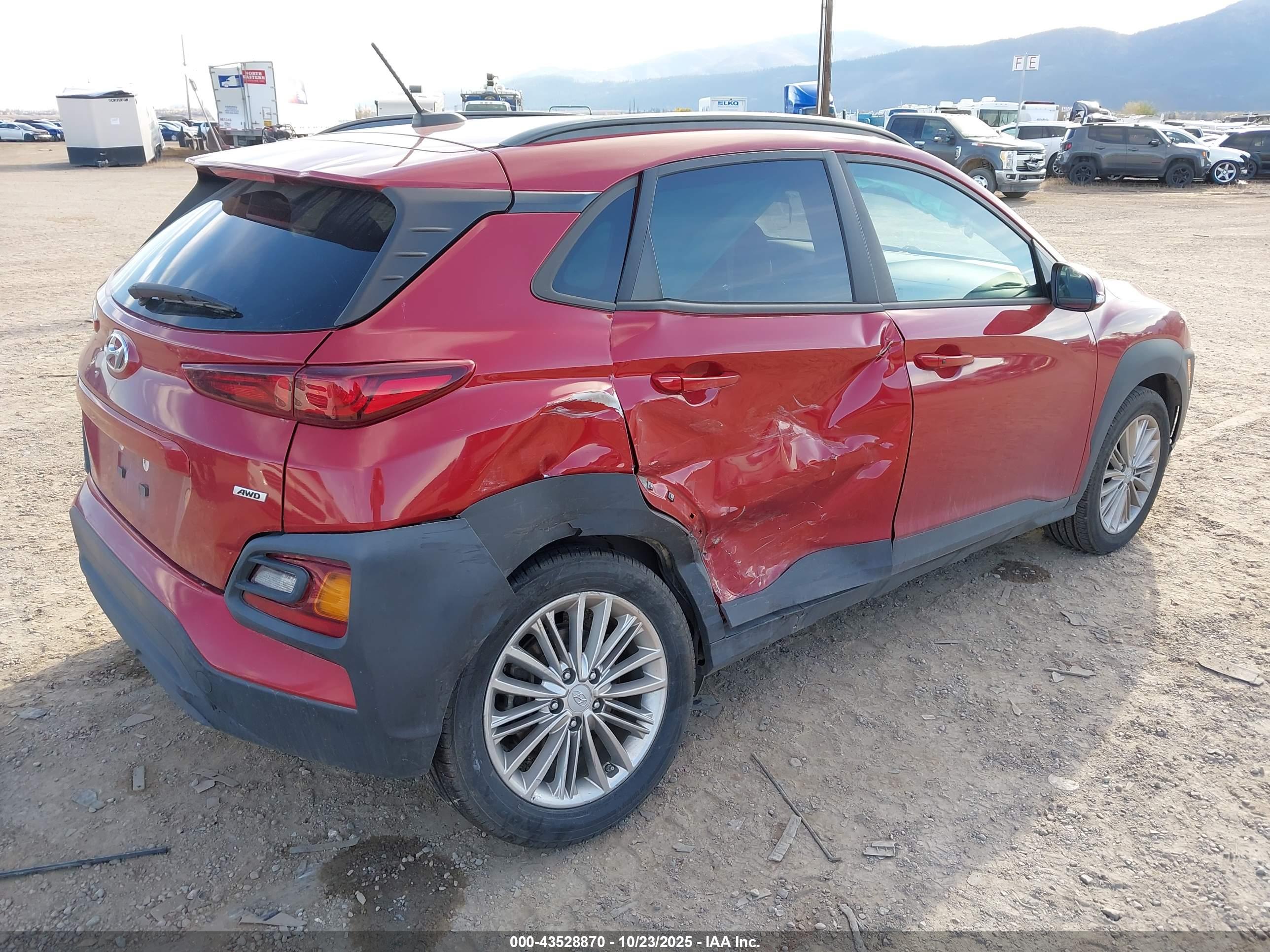 HYUNDAI KONA image 6