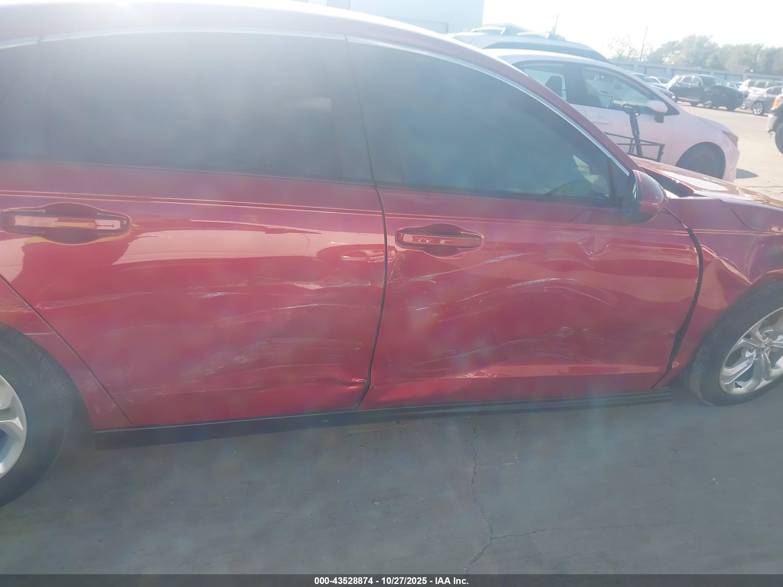 HONDA ACCORD image 6