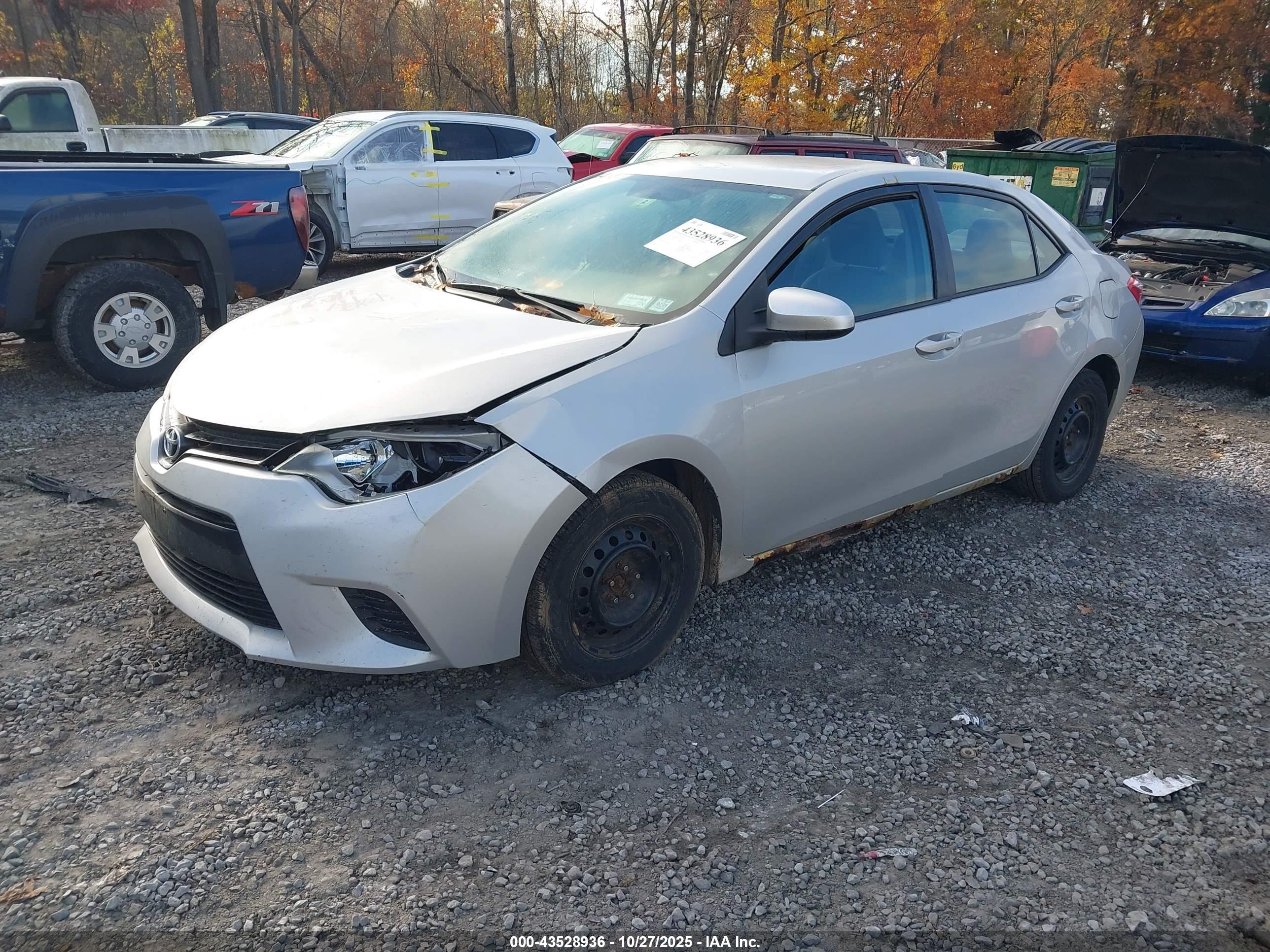 TOYOTA COROLLA image 2