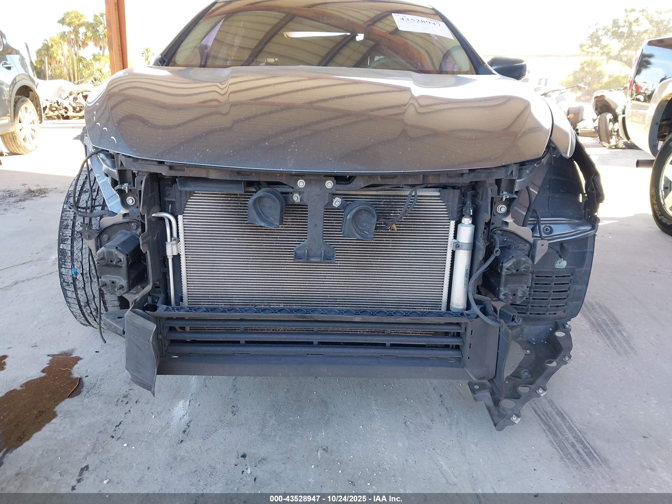 NISSAN ALTIMA image 6