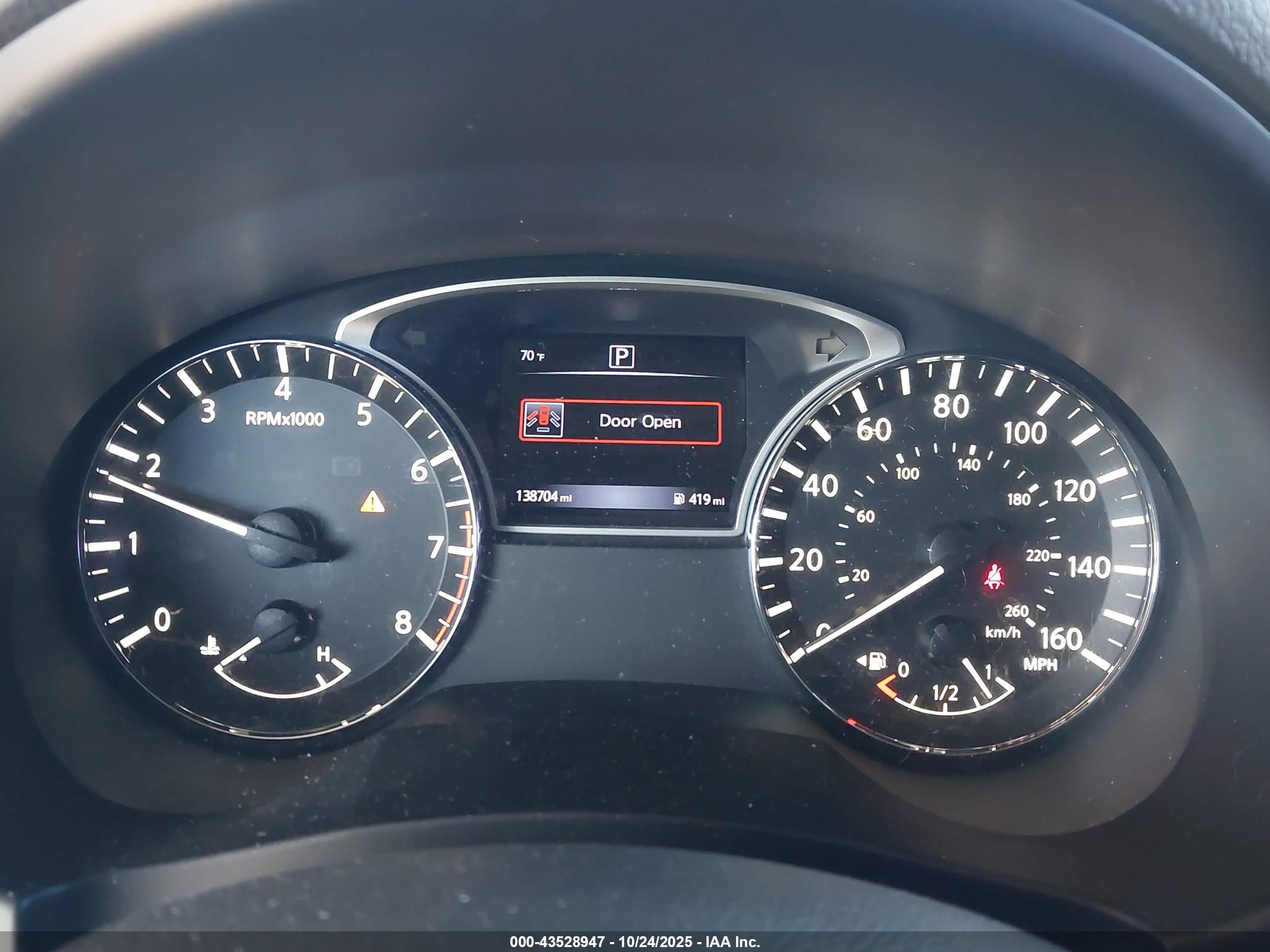 NISSAN ALTIMA image 7