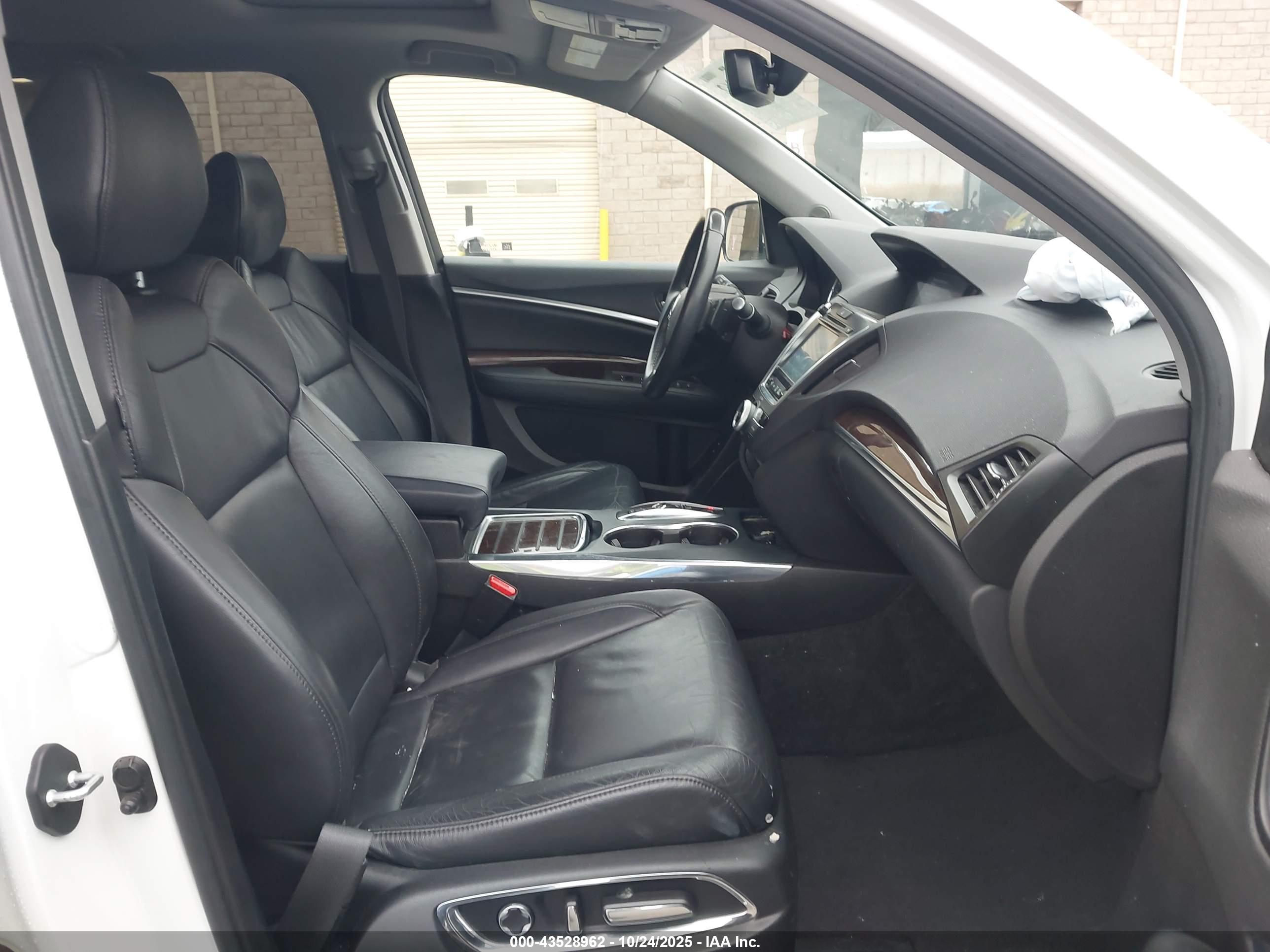 ACURA MDX image 5