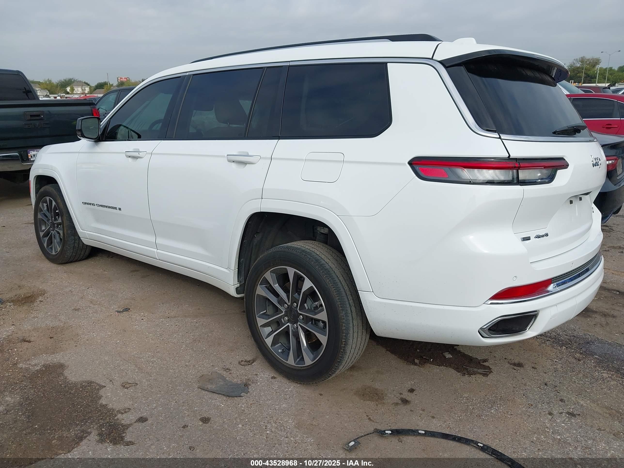 JEEP GRAND image 3