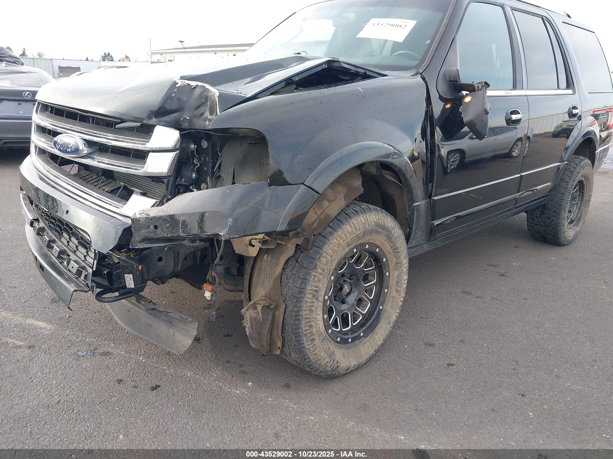 FORD EXPEDITION image 6