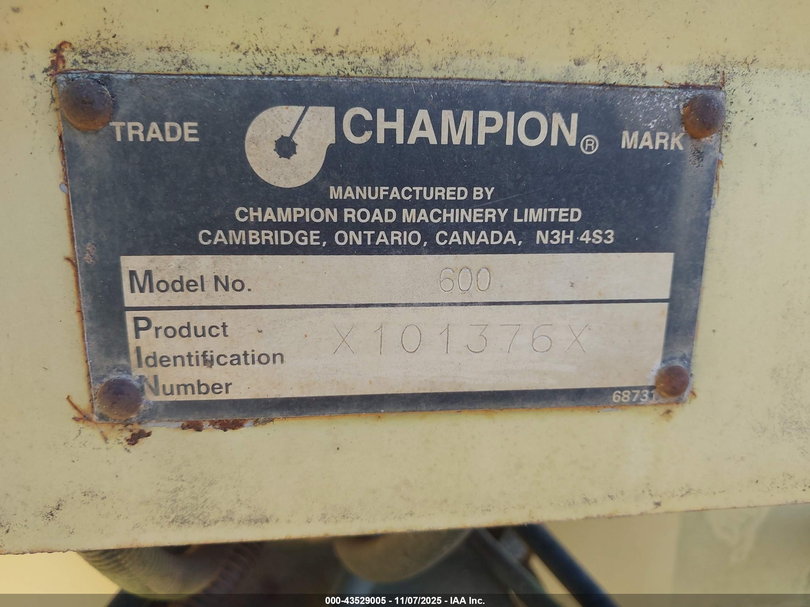 CHAMPION 600 image 9