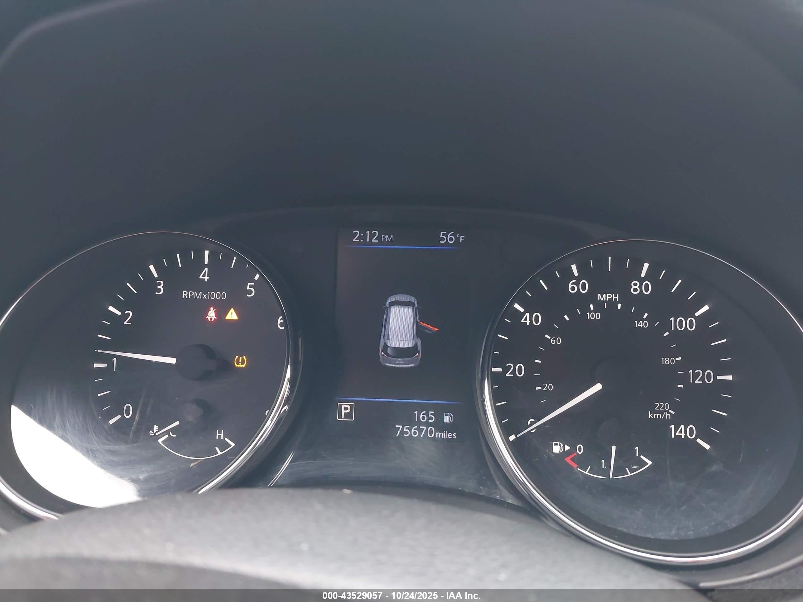 NISSAN ROGUE image 7