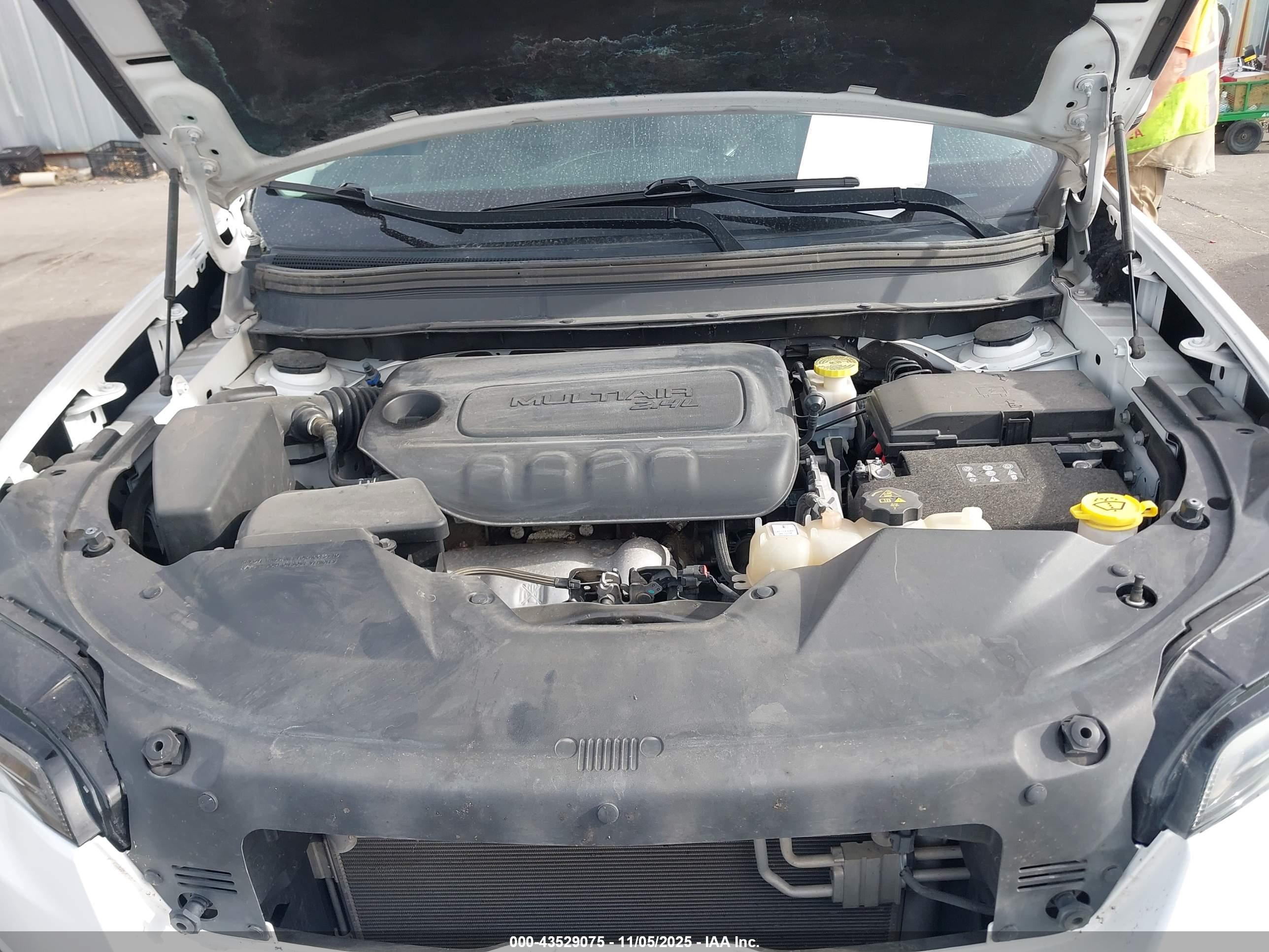 JEEP CHEROKEE image 10
