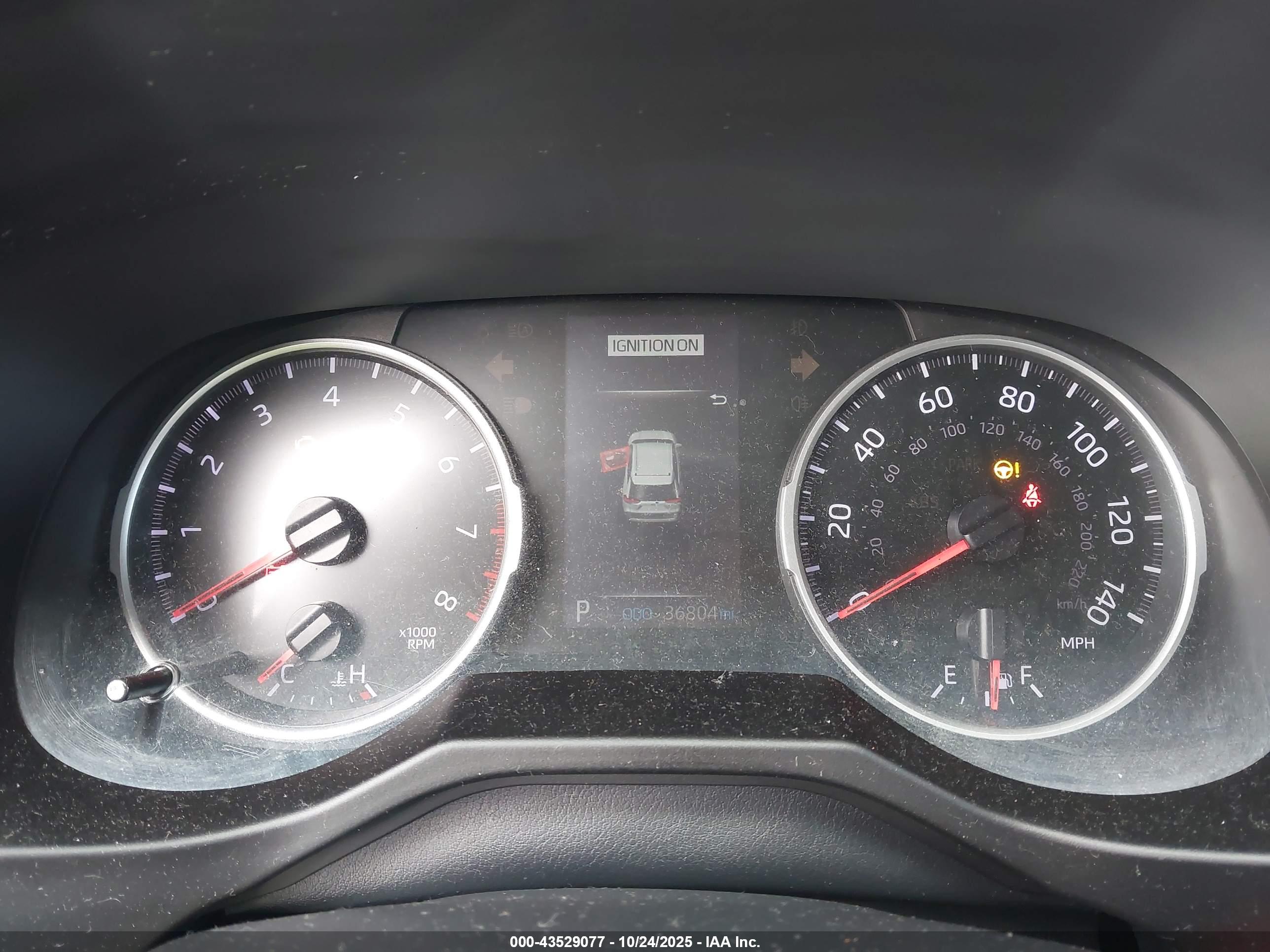 TOYOTA RAV4 image 7