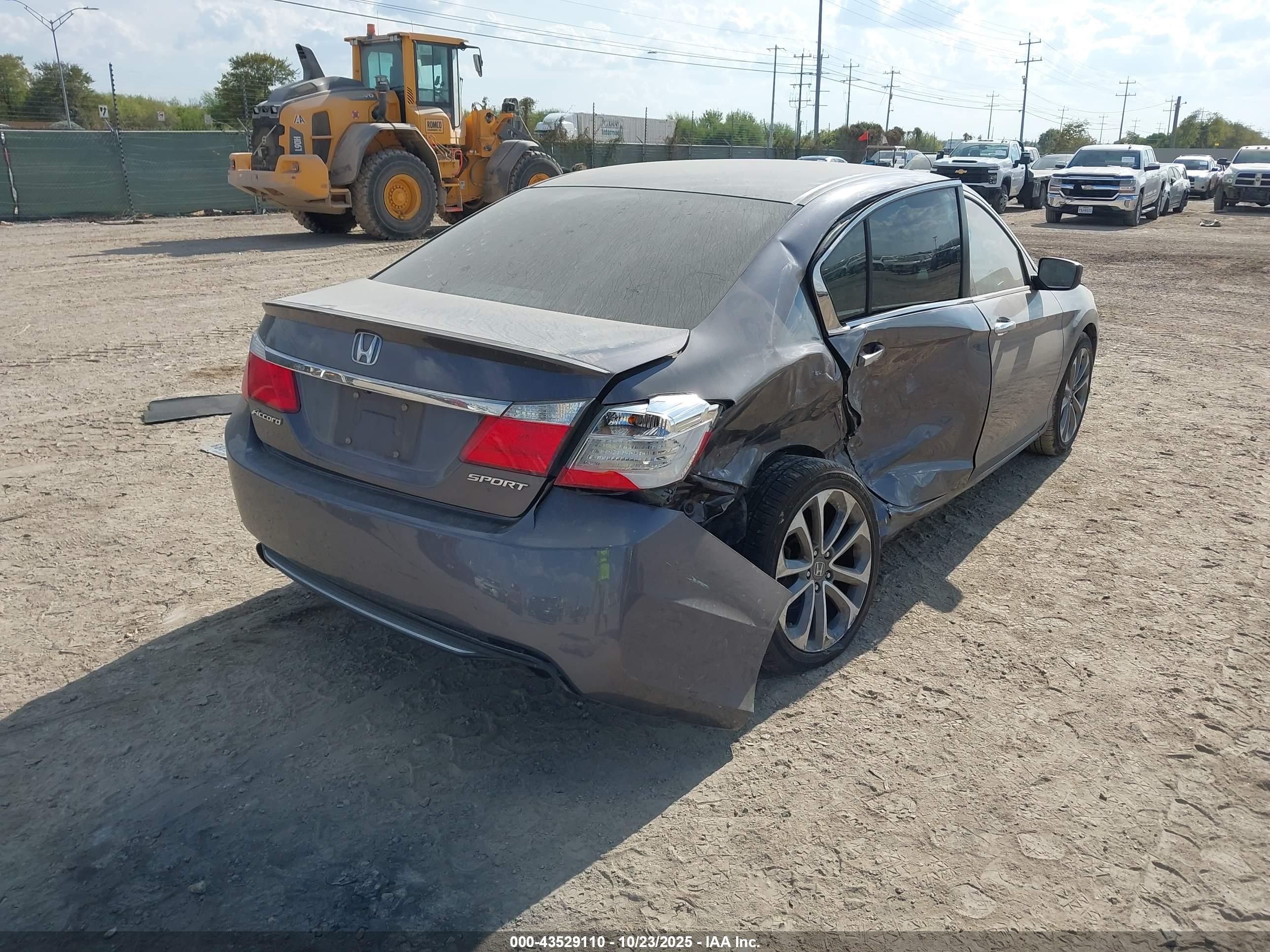 HONDA ACCORD image 4