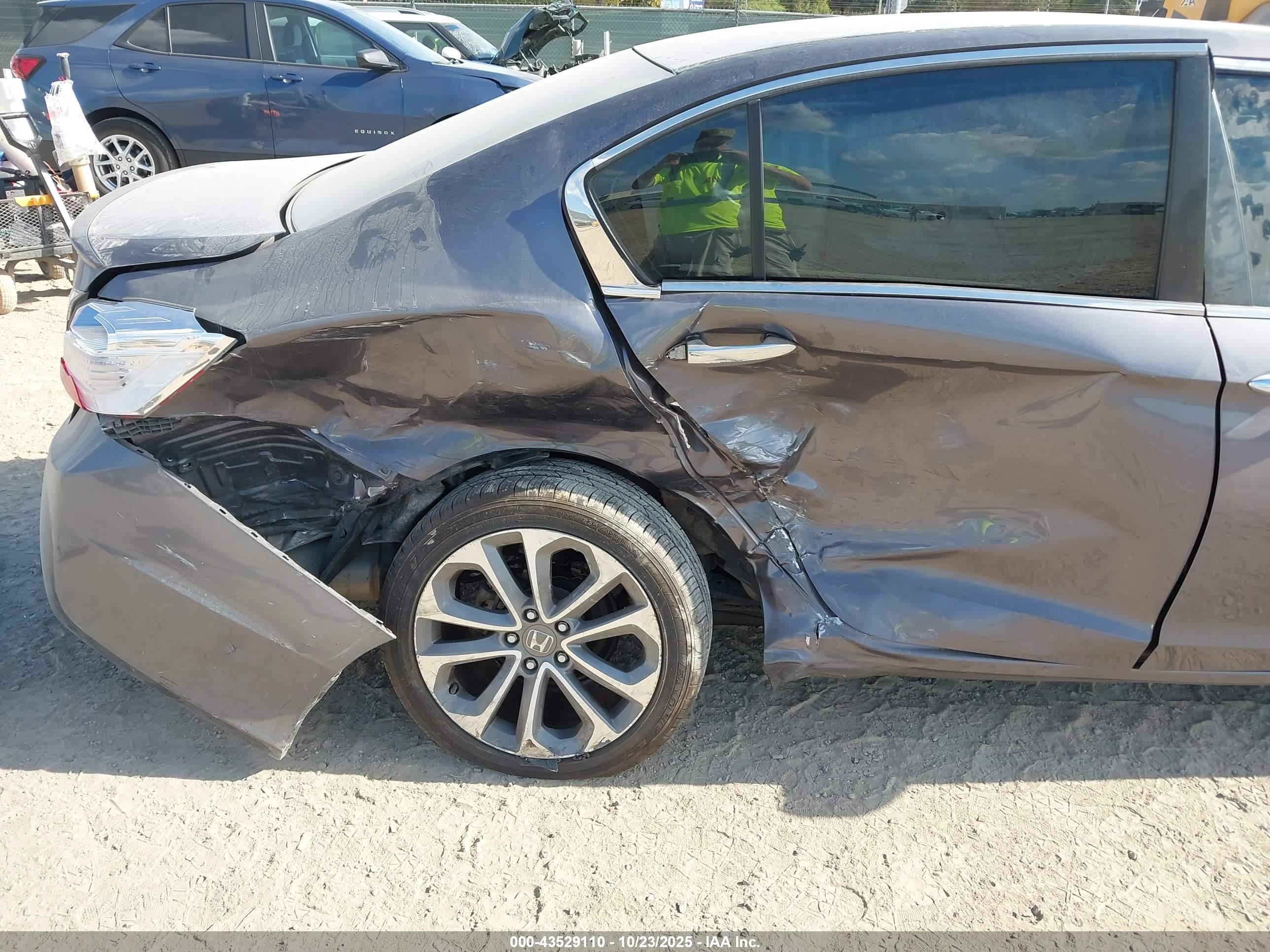 HONDA ACCORD image 6