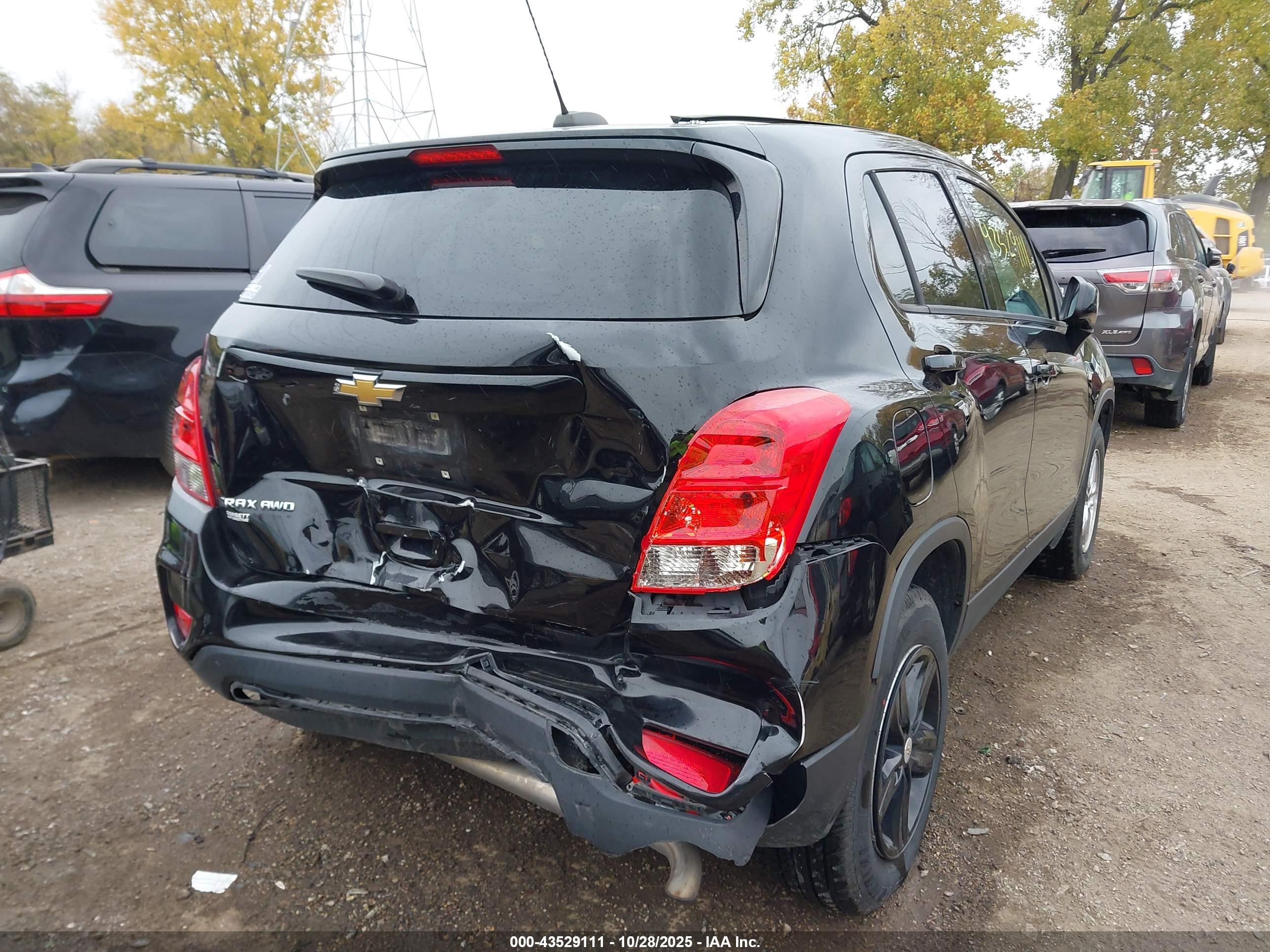 CHEVROLET TRAX image 6
