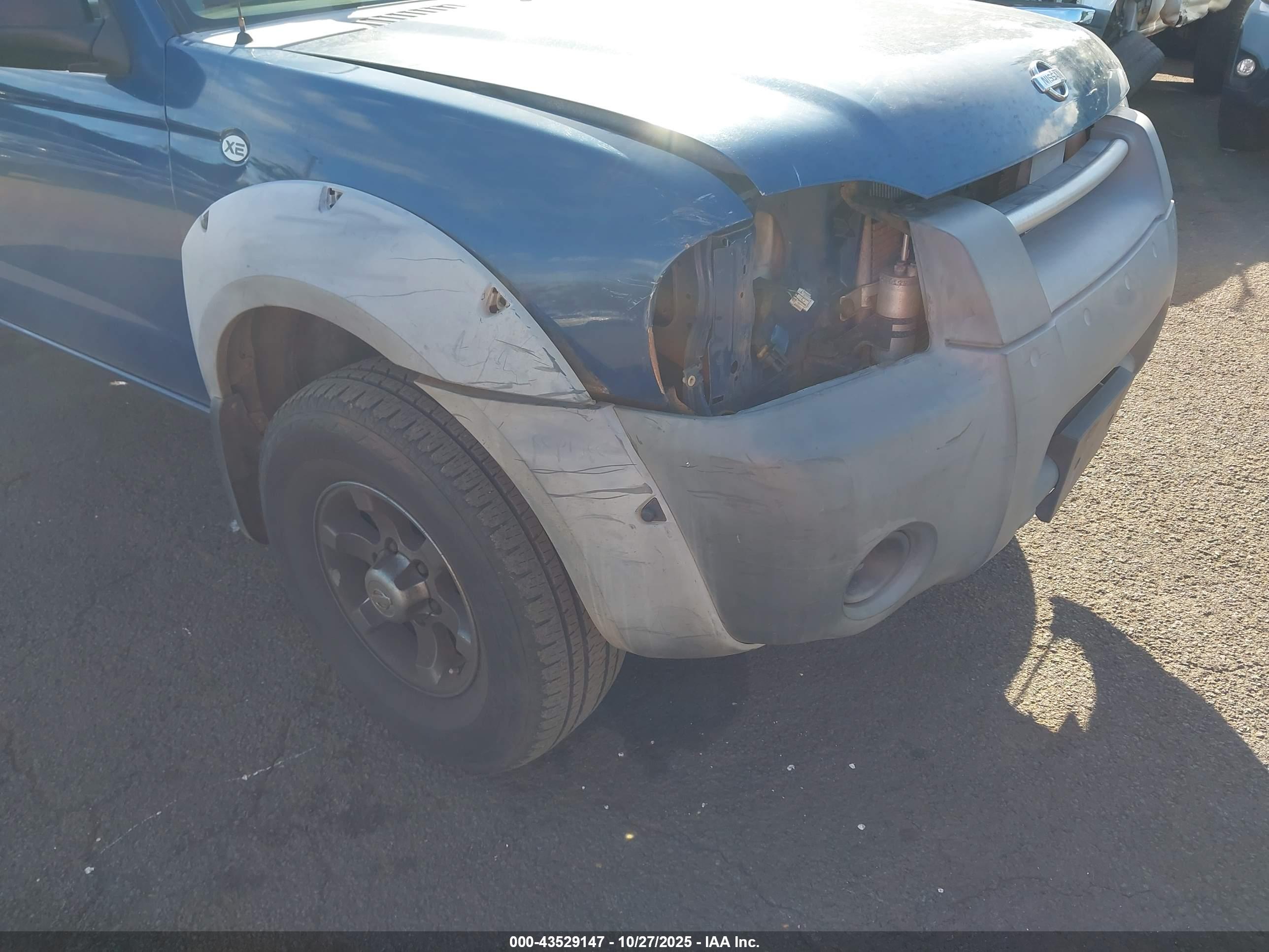 NISSAN FRONTIER image 6