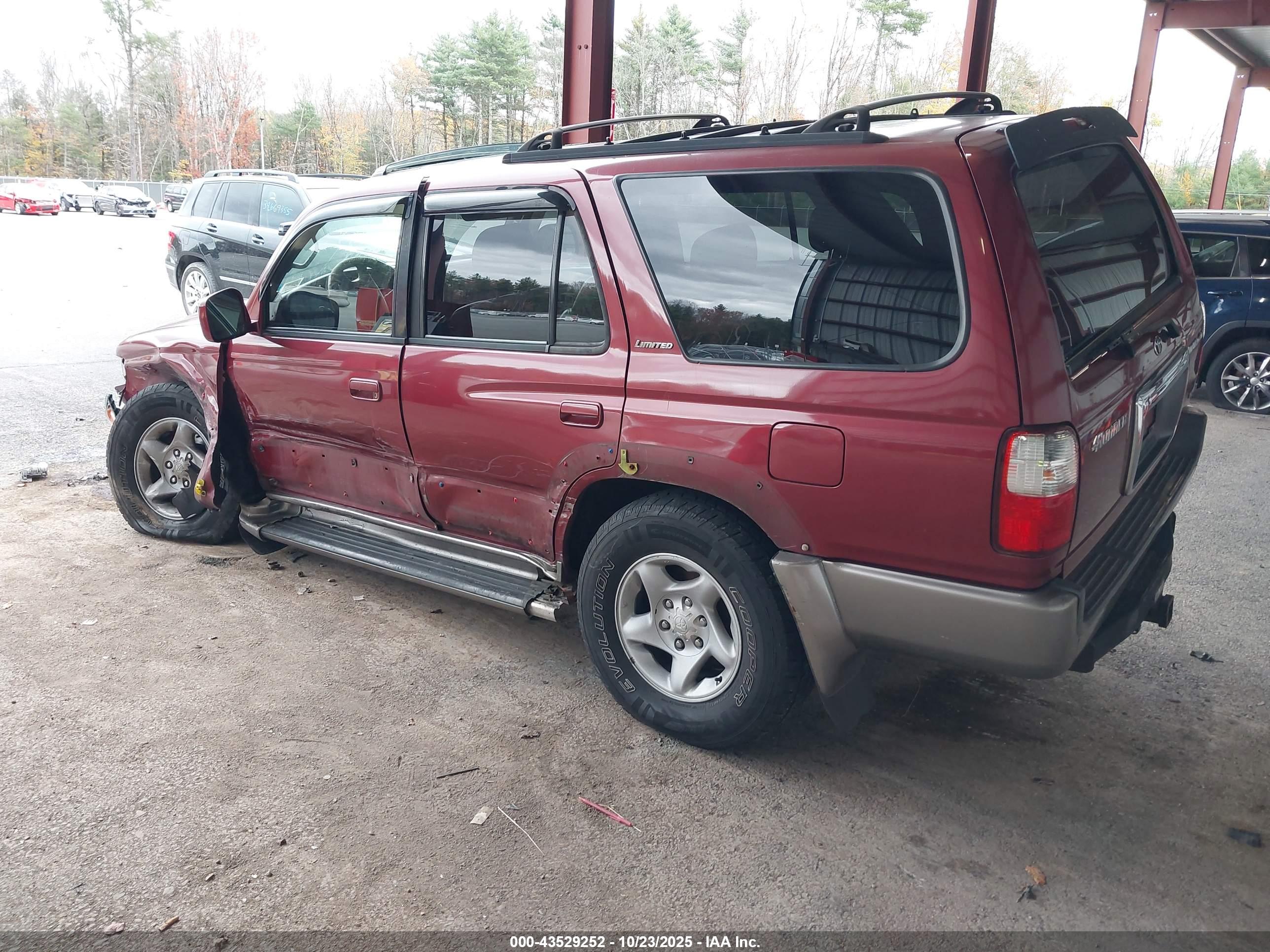 TOYOTA 4RUNNER image 3