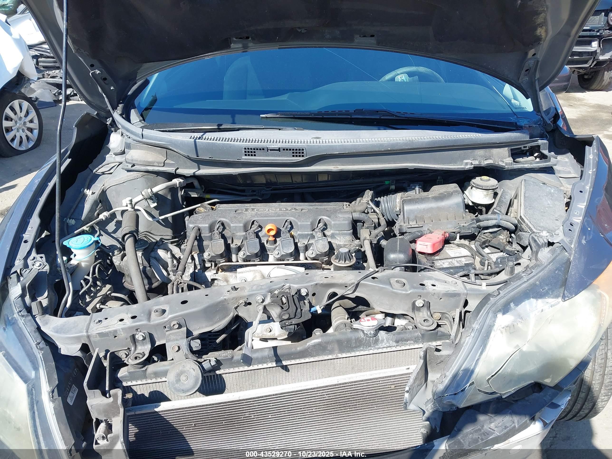 HONDA CIVIC image 10