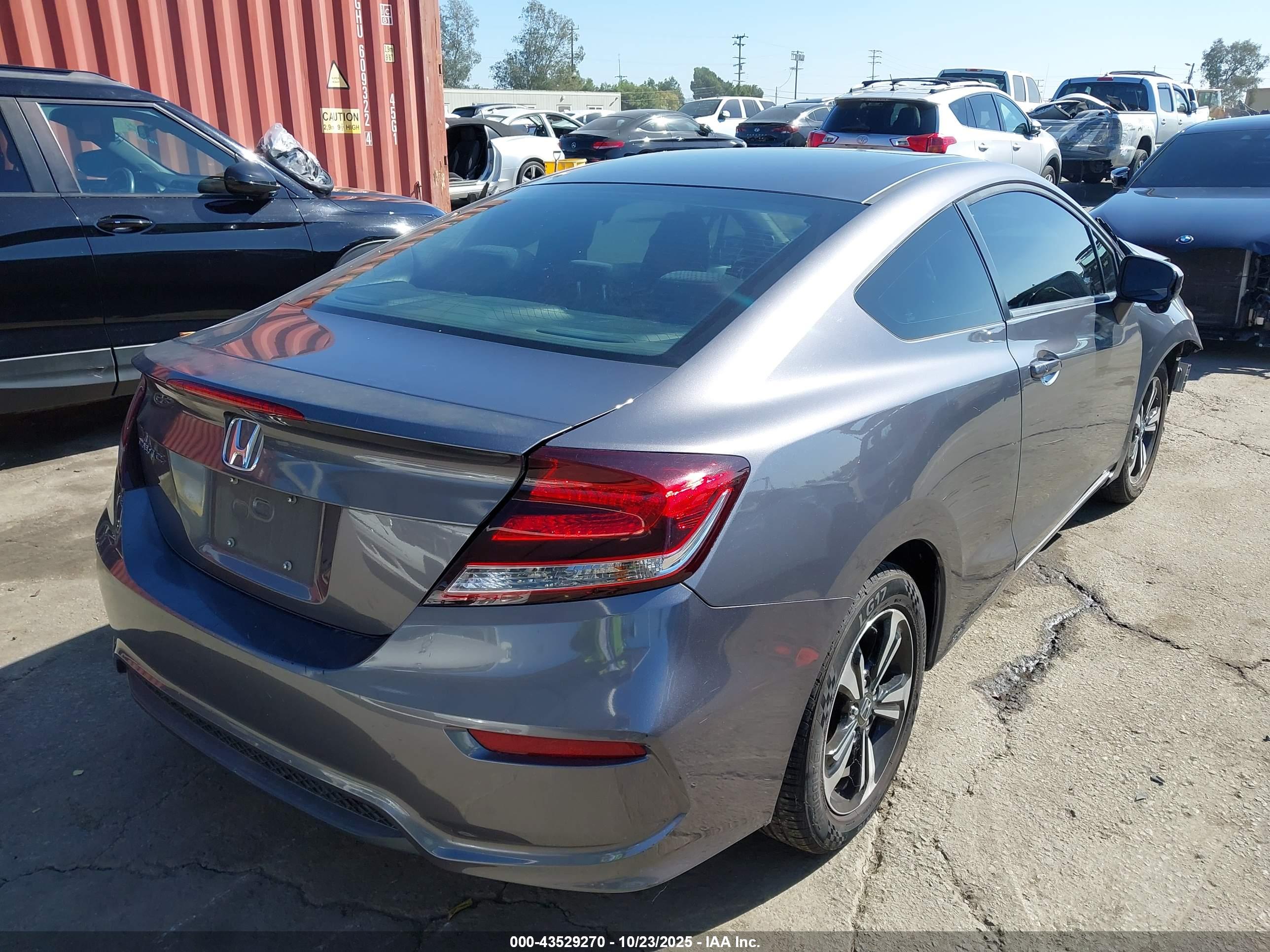 HONDA CIVIC image 4