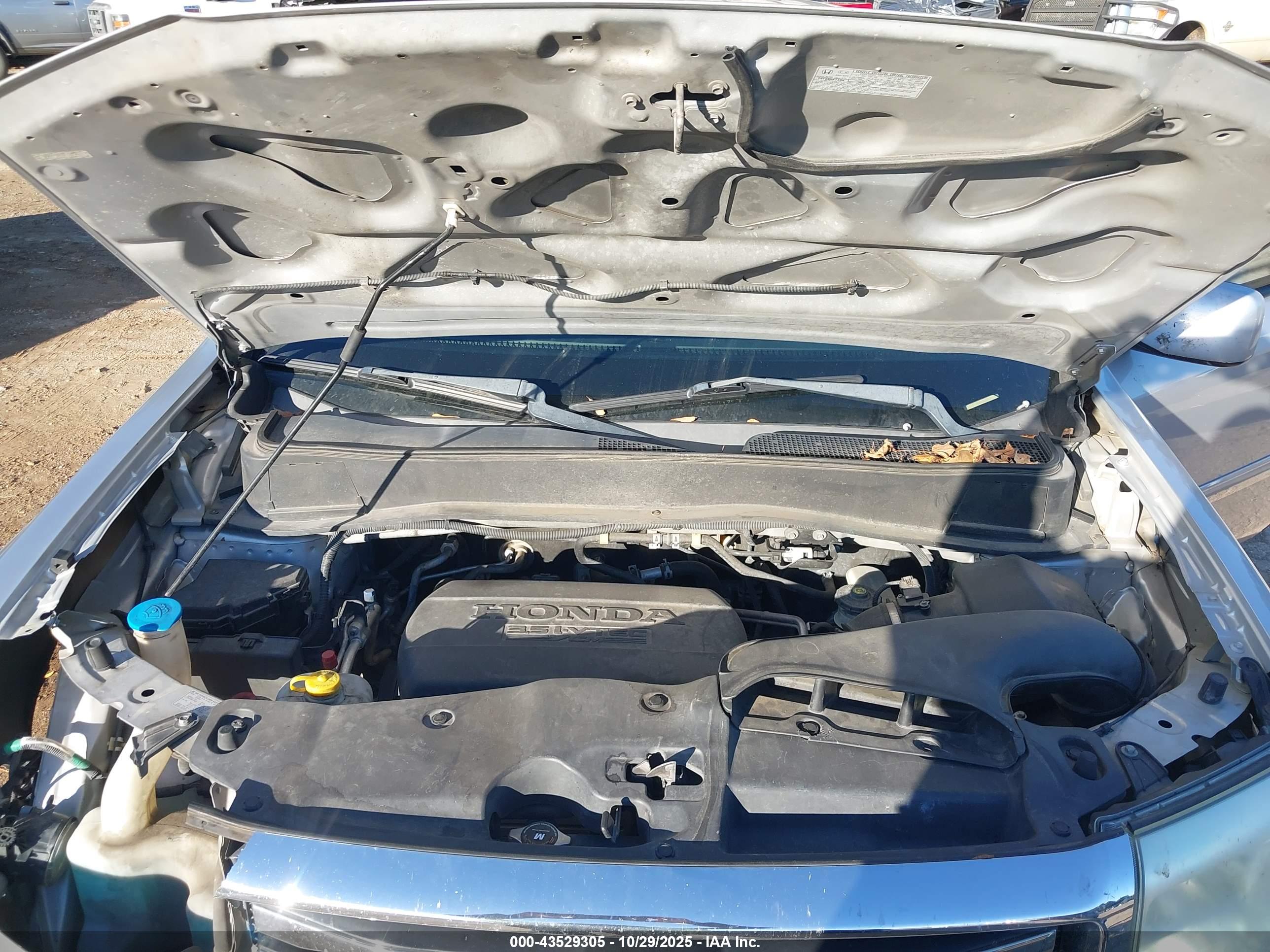 HONDA PILOT image 10