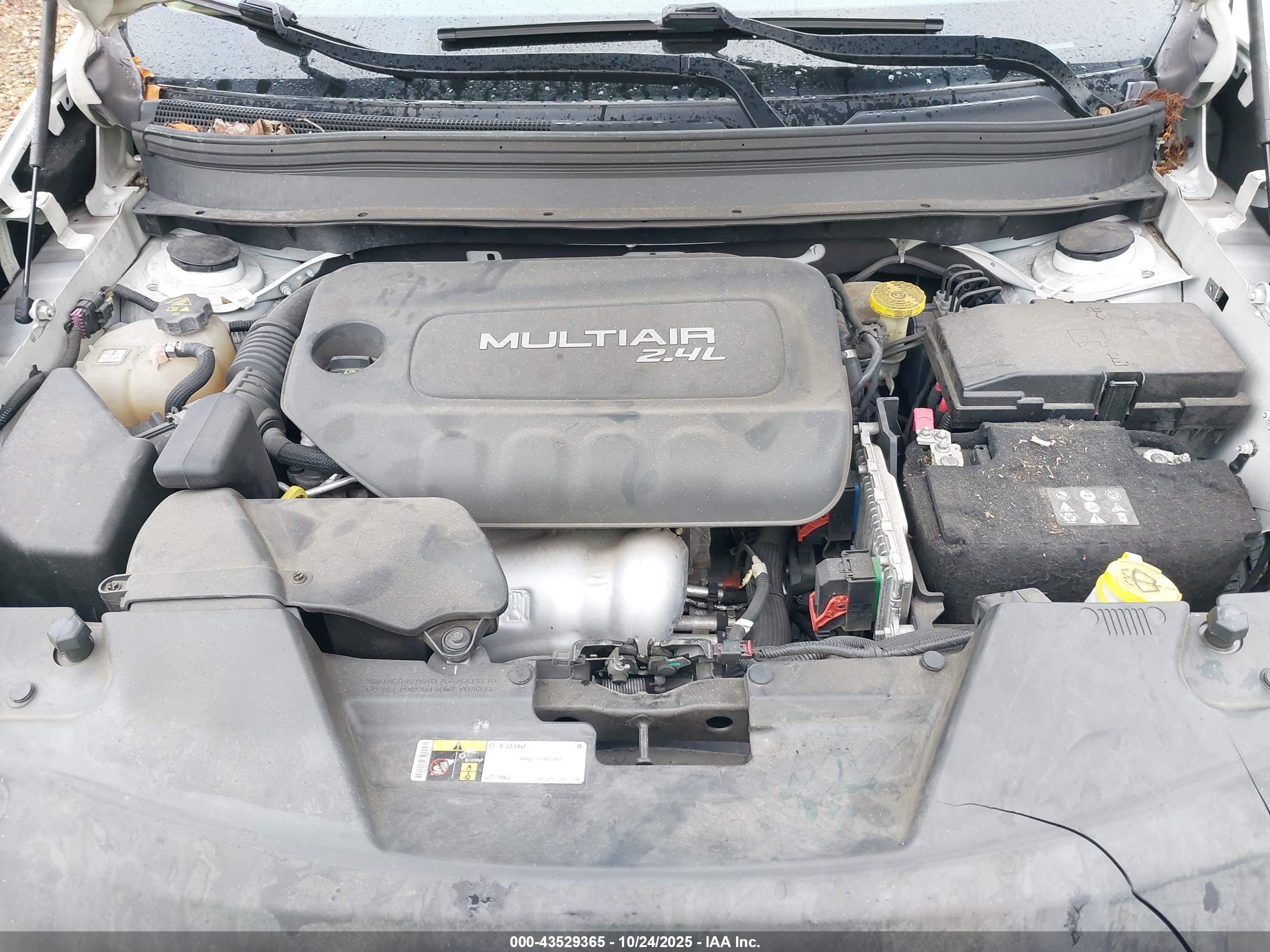 JEEP CHEROKEE image 10
