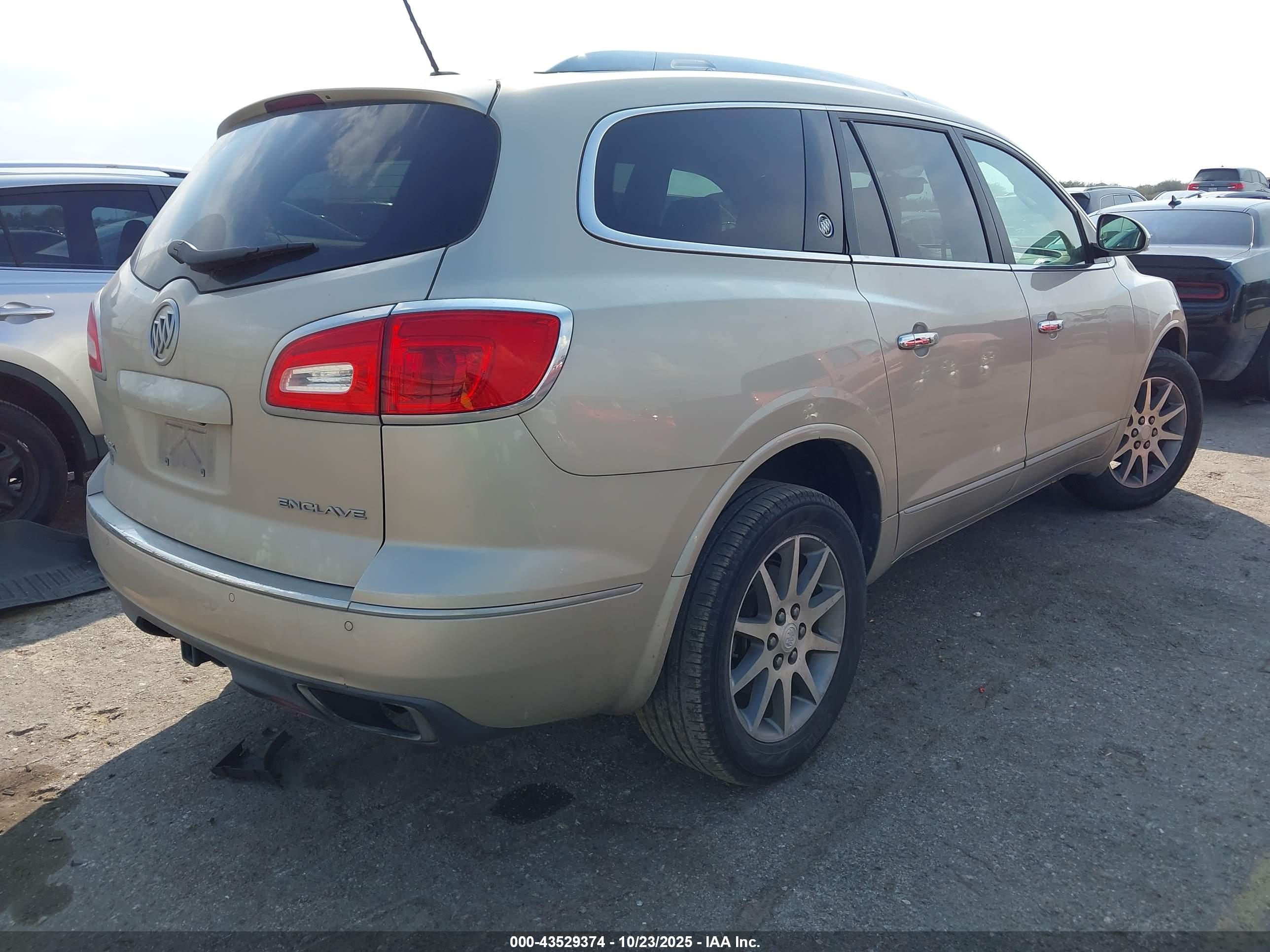 BUICK ENCLAVE image 4