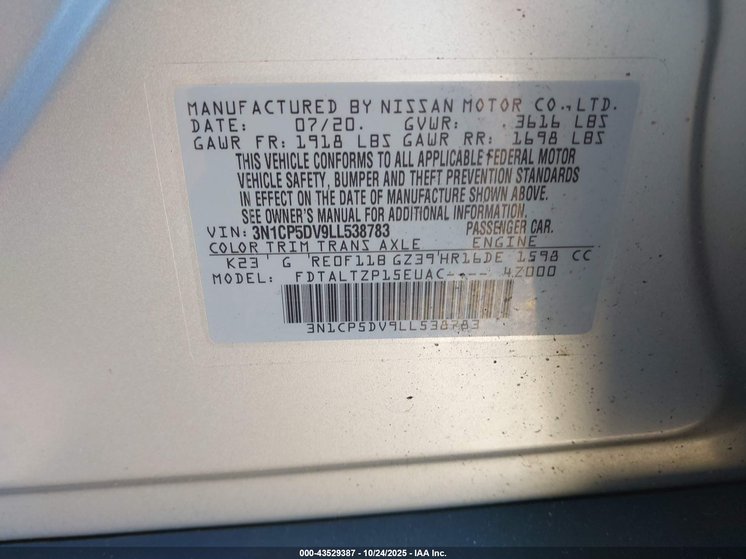NISSAN KICKS image 9