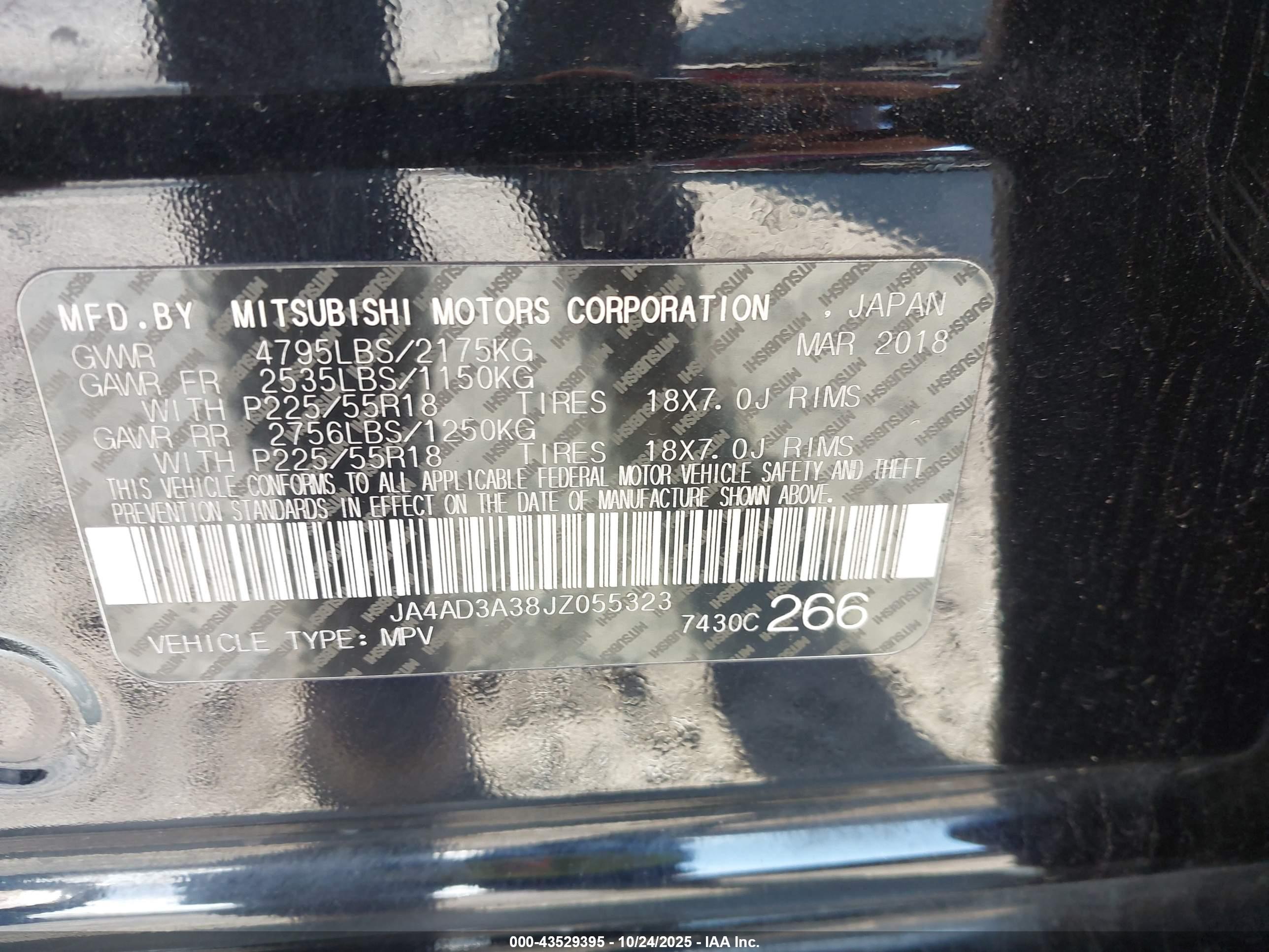 MITSUBISHI OUTLANDER image 9