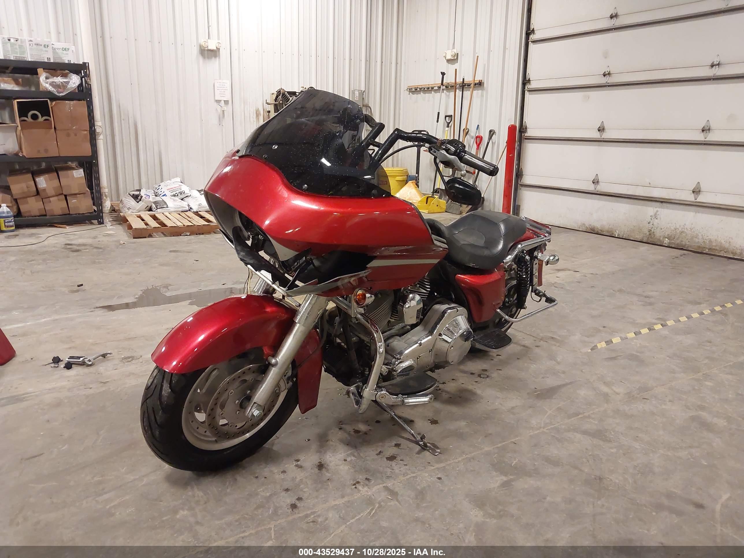 HARLEY-DAVIDSON FLTRI image 2