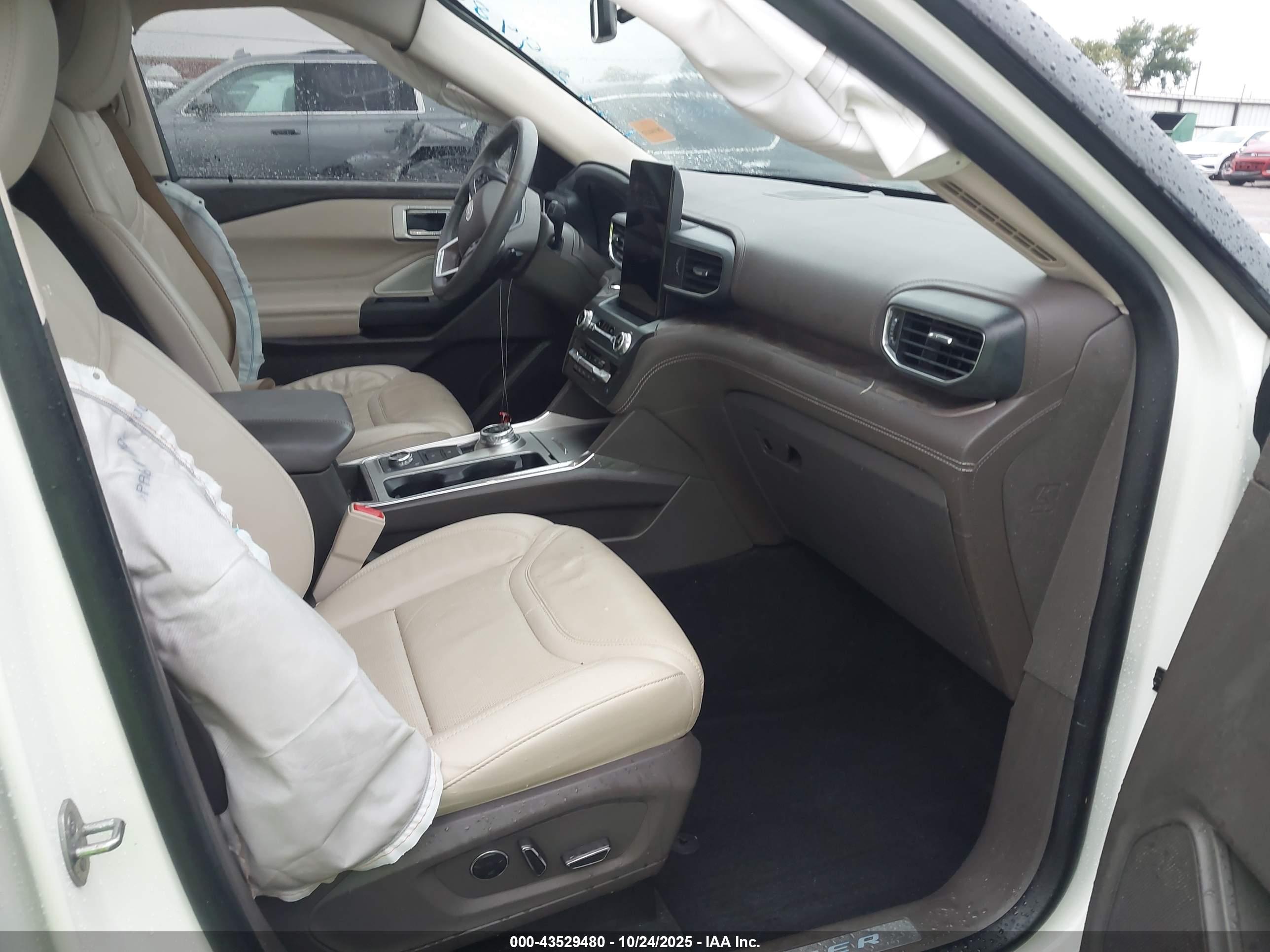 FORD EXPLORER image 5