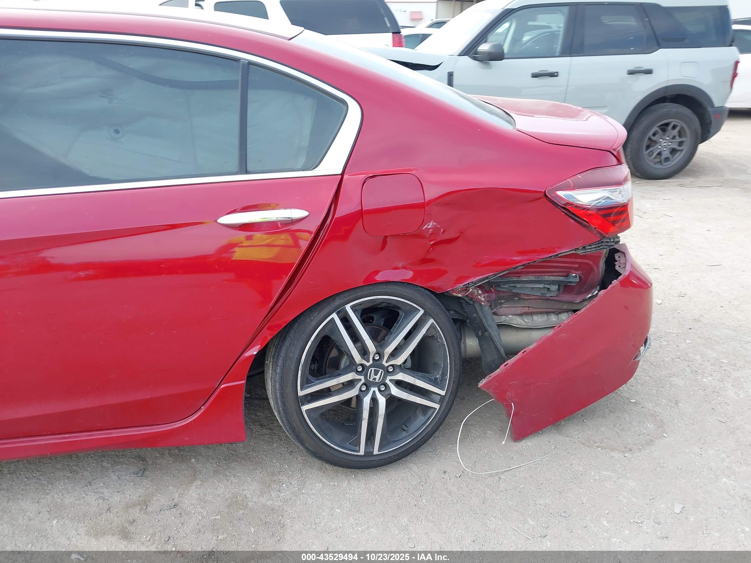 HONDA ACCORD image 6