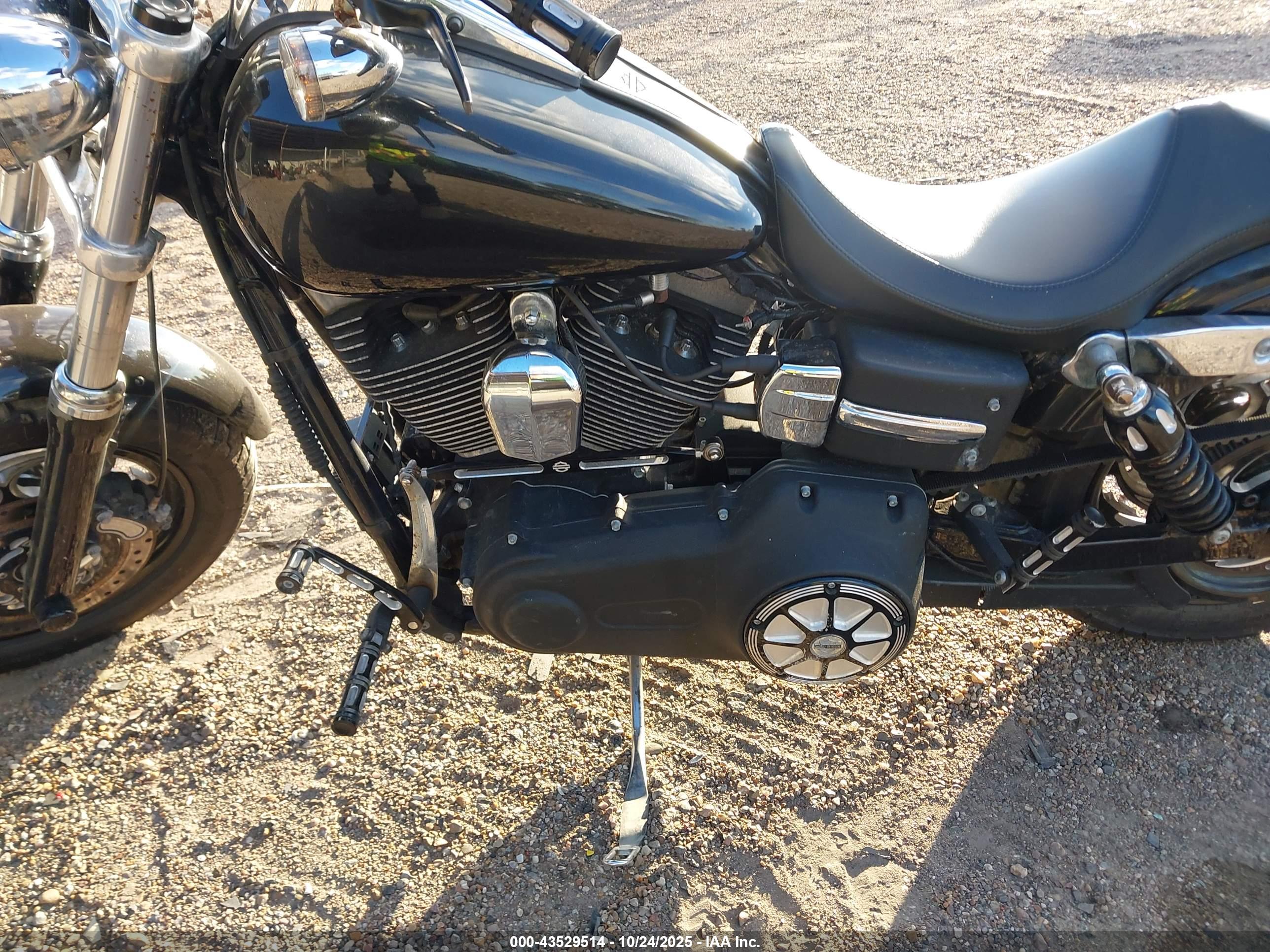 HARLEY-DAVIDSON FXDF image 9