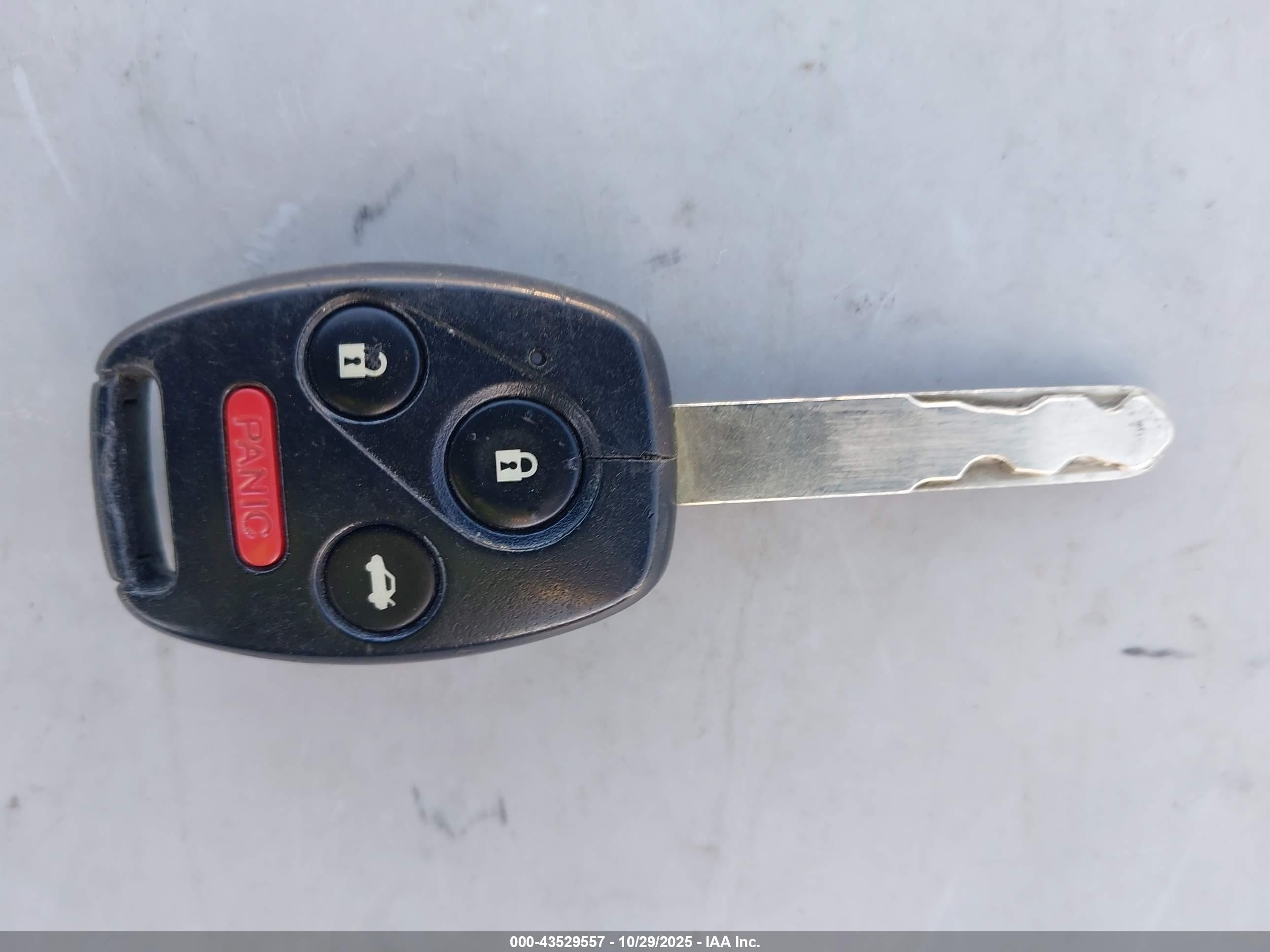 HONDA ACCORD image 11
