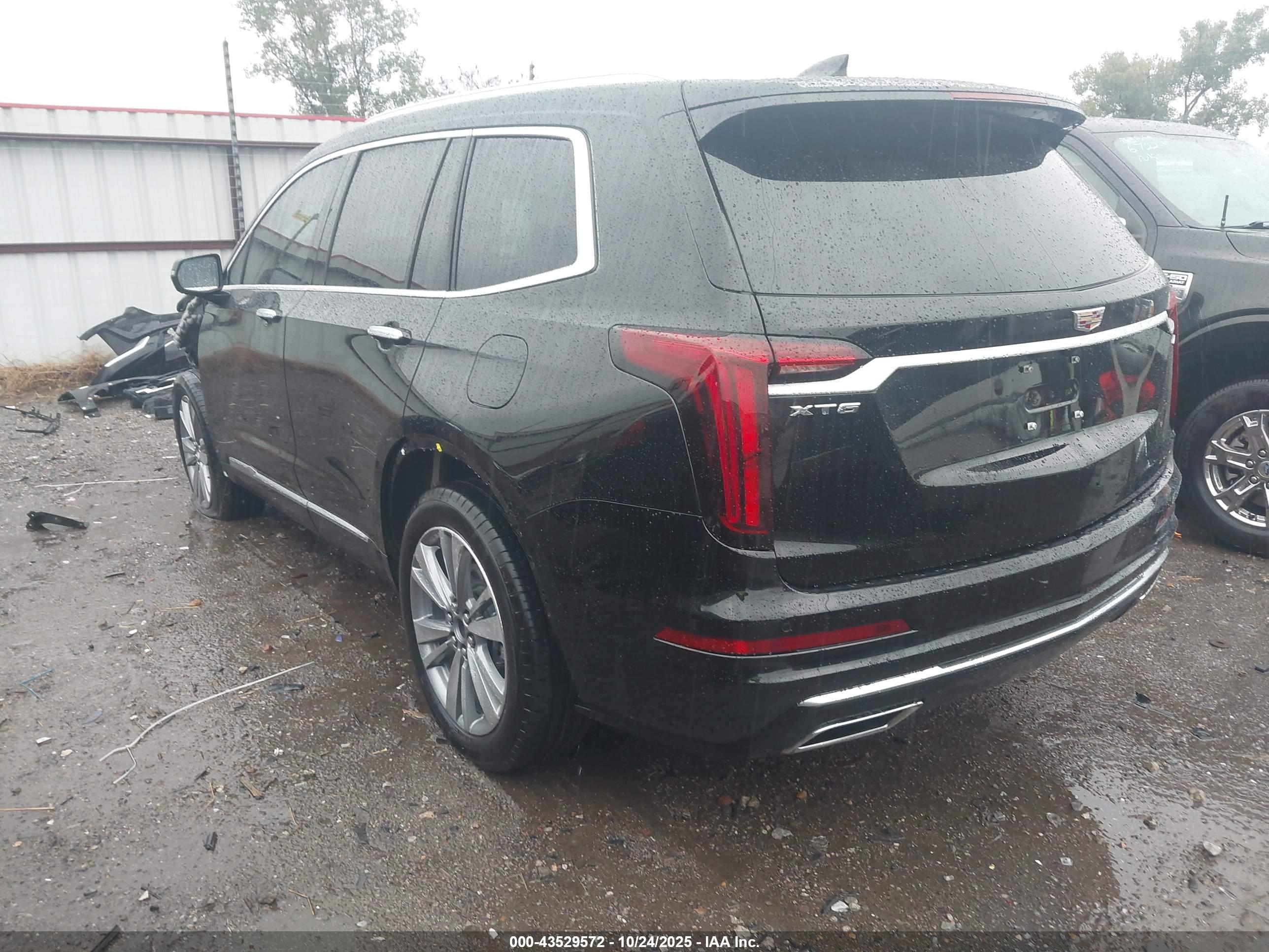 CADILLAC XT6 image 3