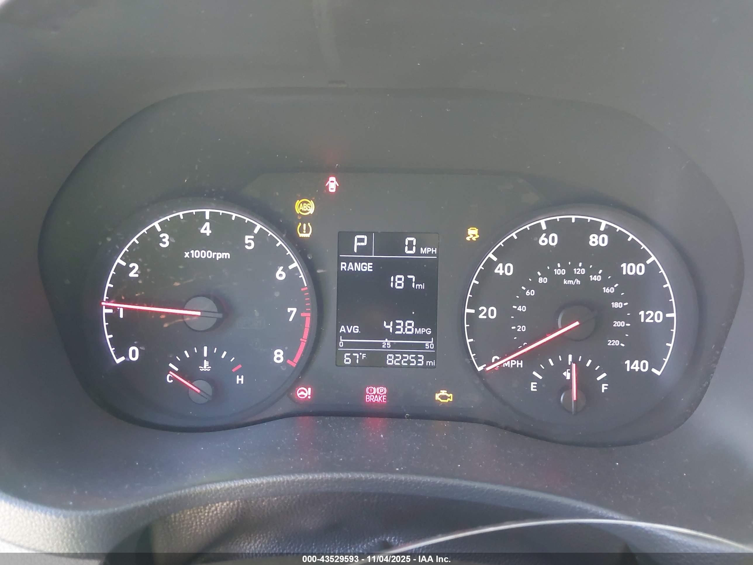 HYUNDAI ACCENT image 7