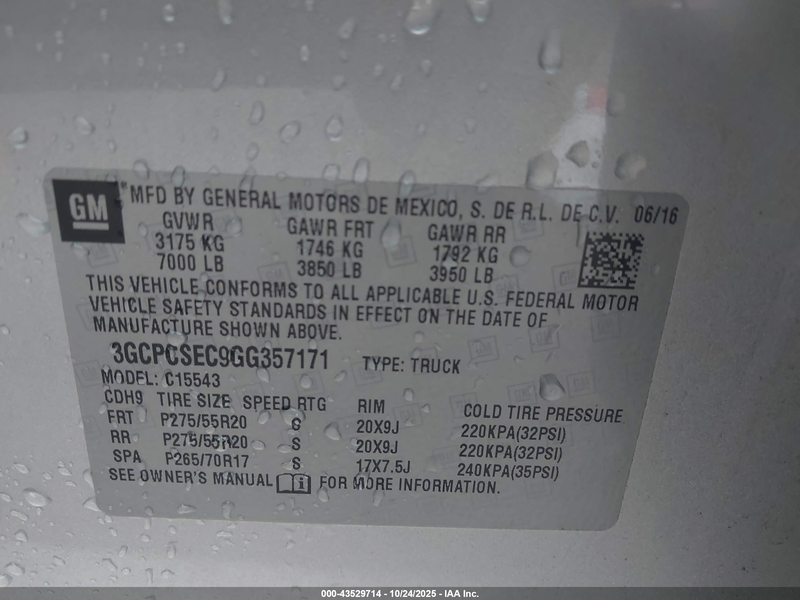 CHEVROLET SILVERADO image 9