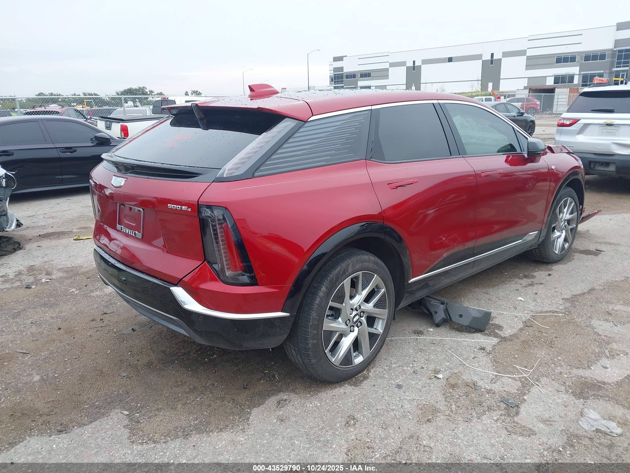 CADILLAC OPTIQ image 4
