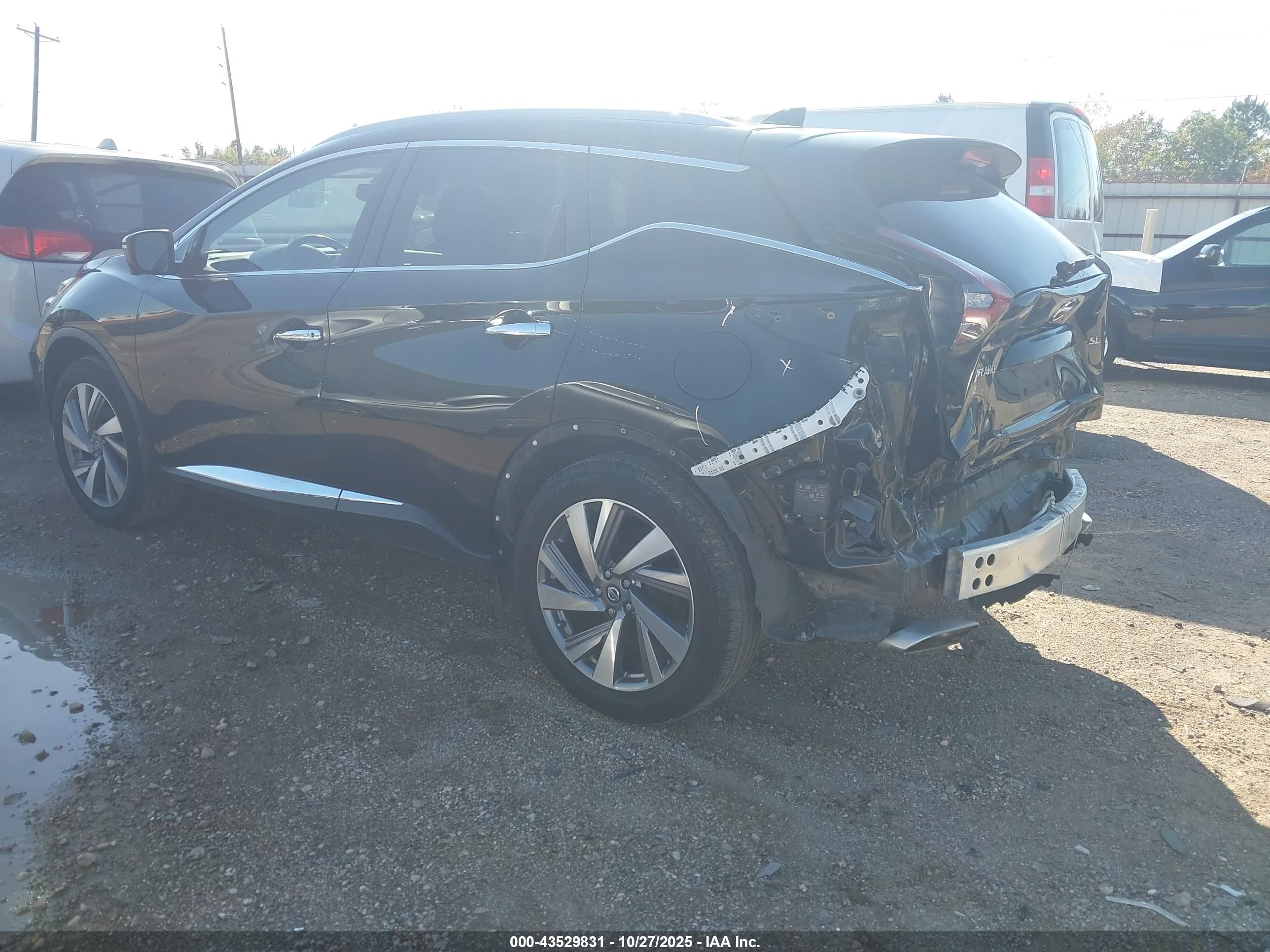 NISSAN MURANO image 3