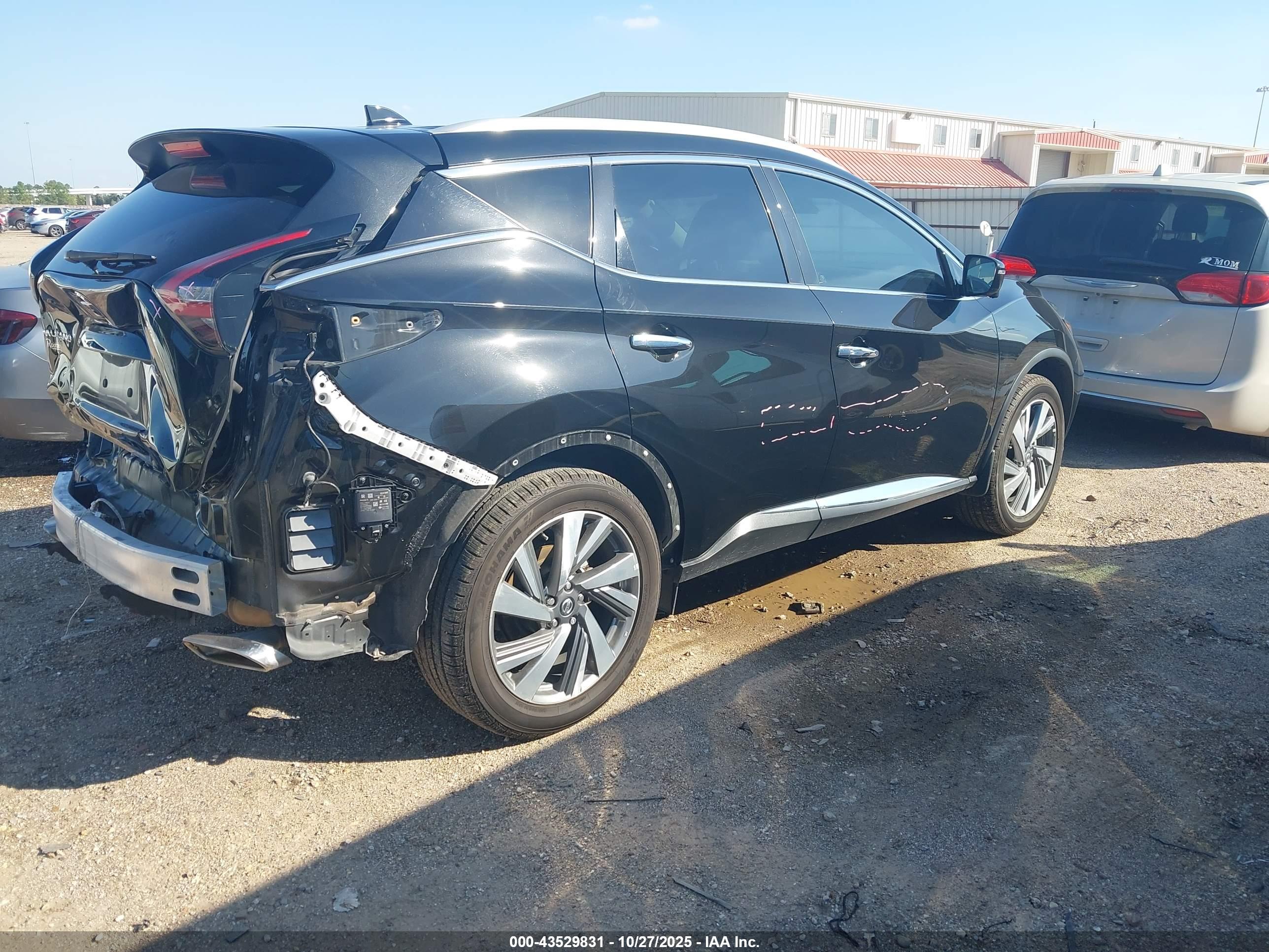 NISSAN MURANO image 4