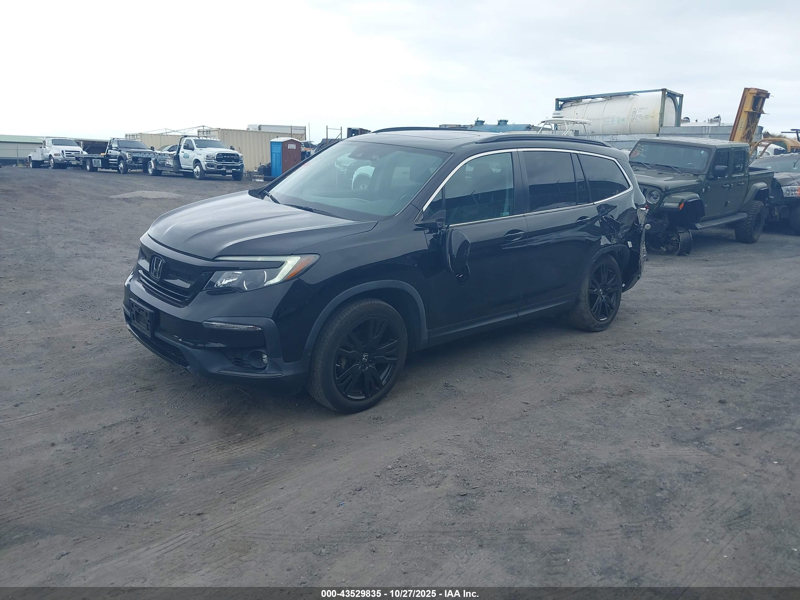 HONDA PILOT image 2