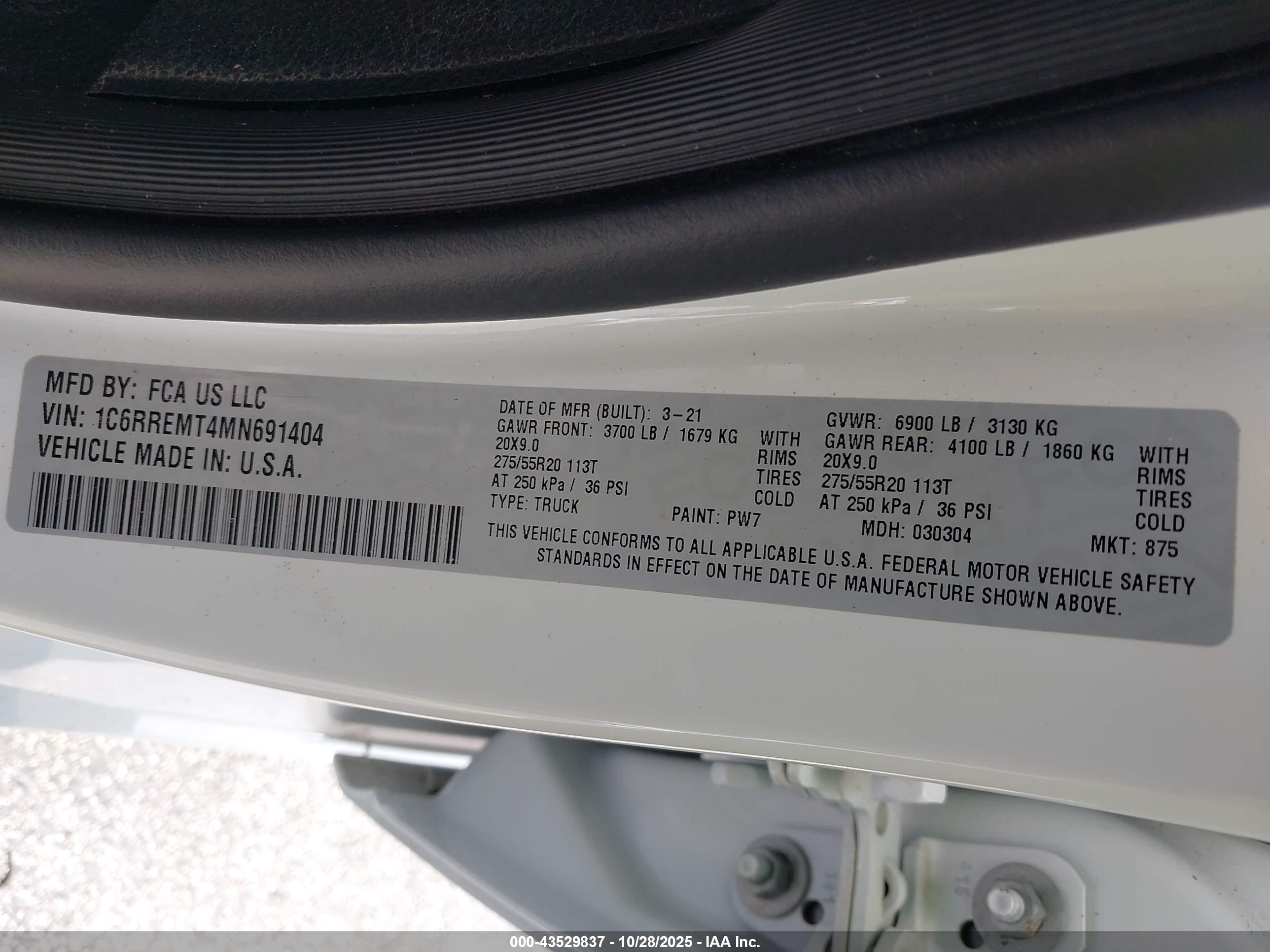 RAM 1500 image 9