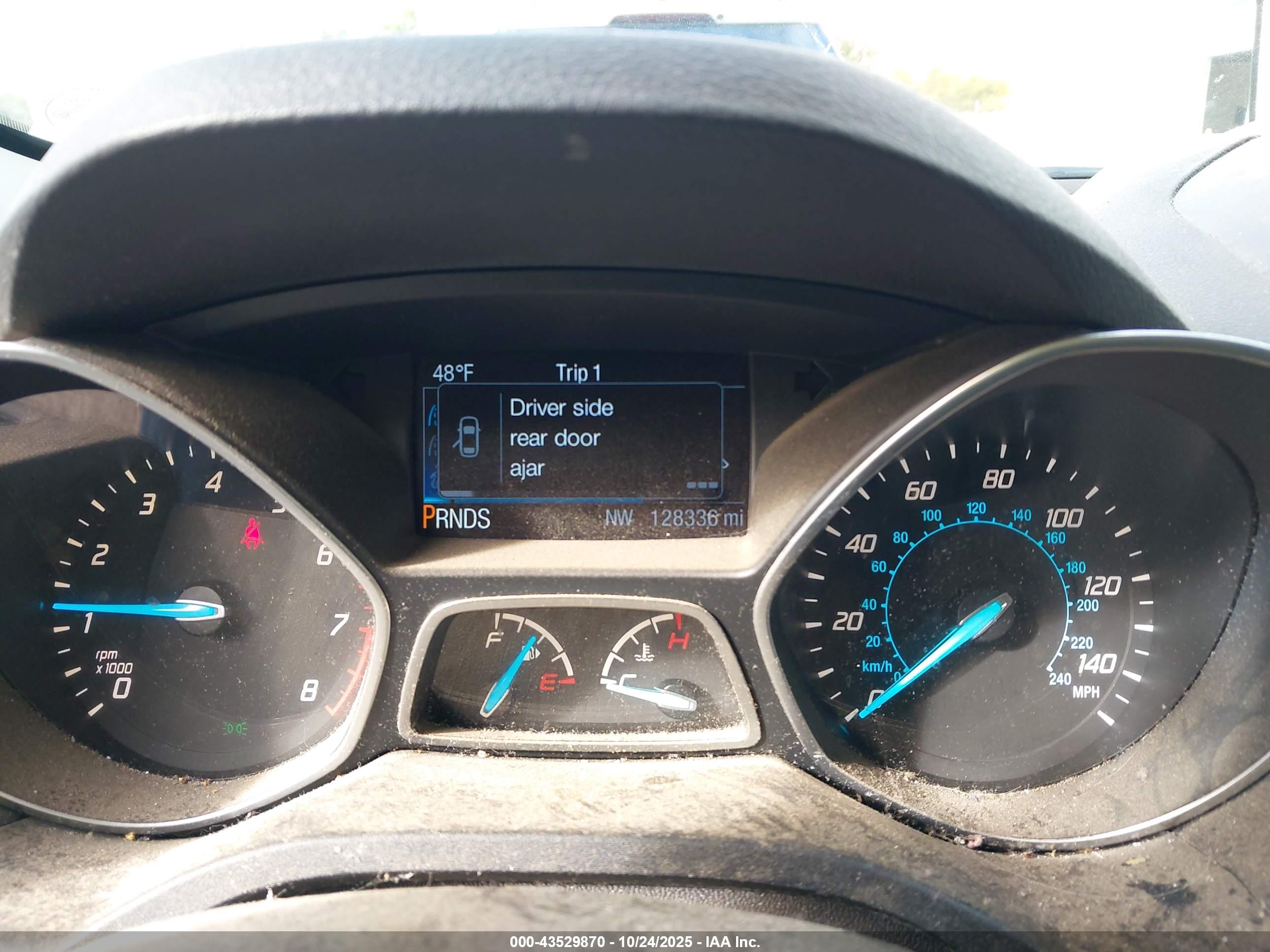 FORD ESCAPE image 7