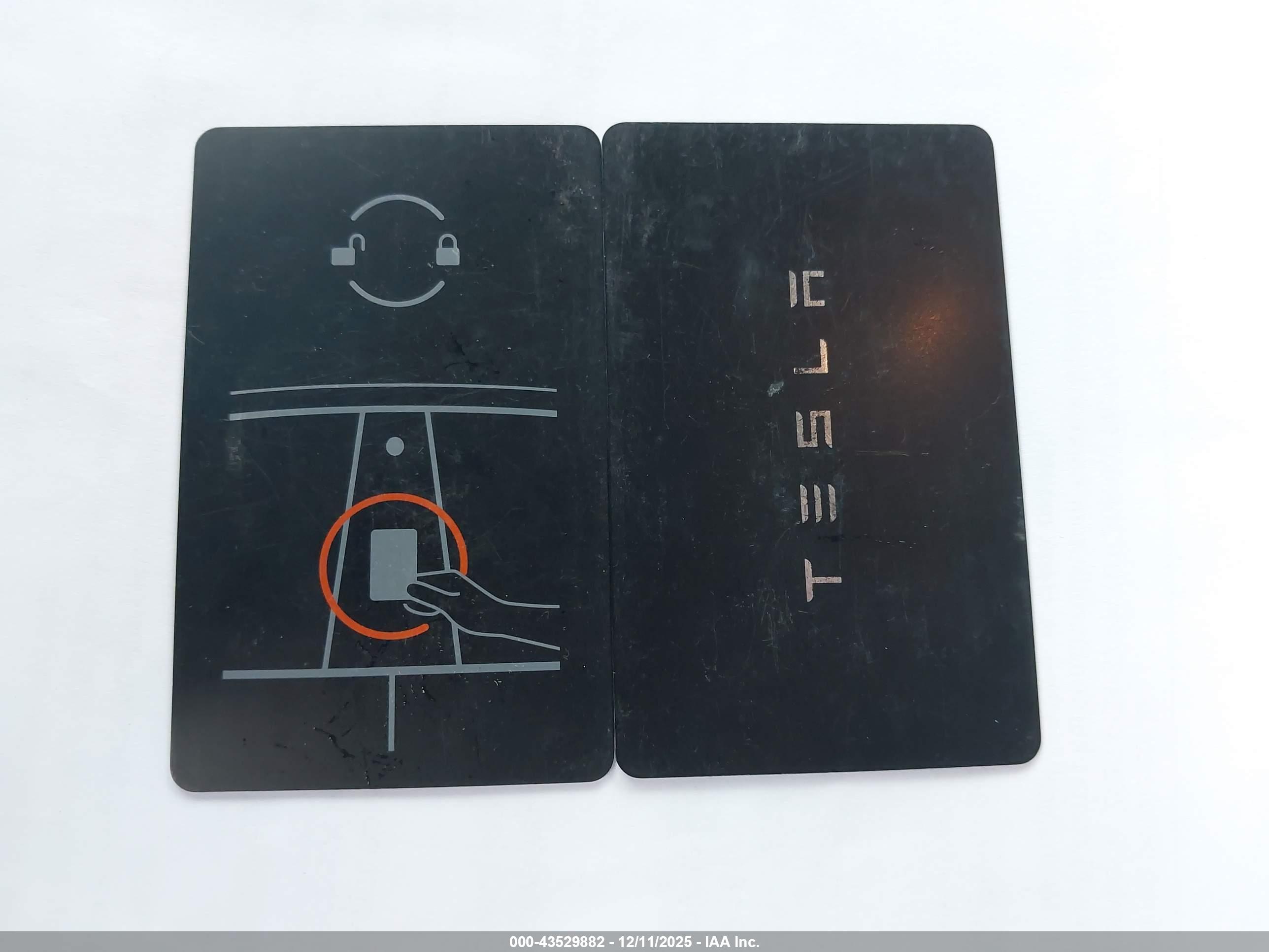 TESLA MODEL image 11