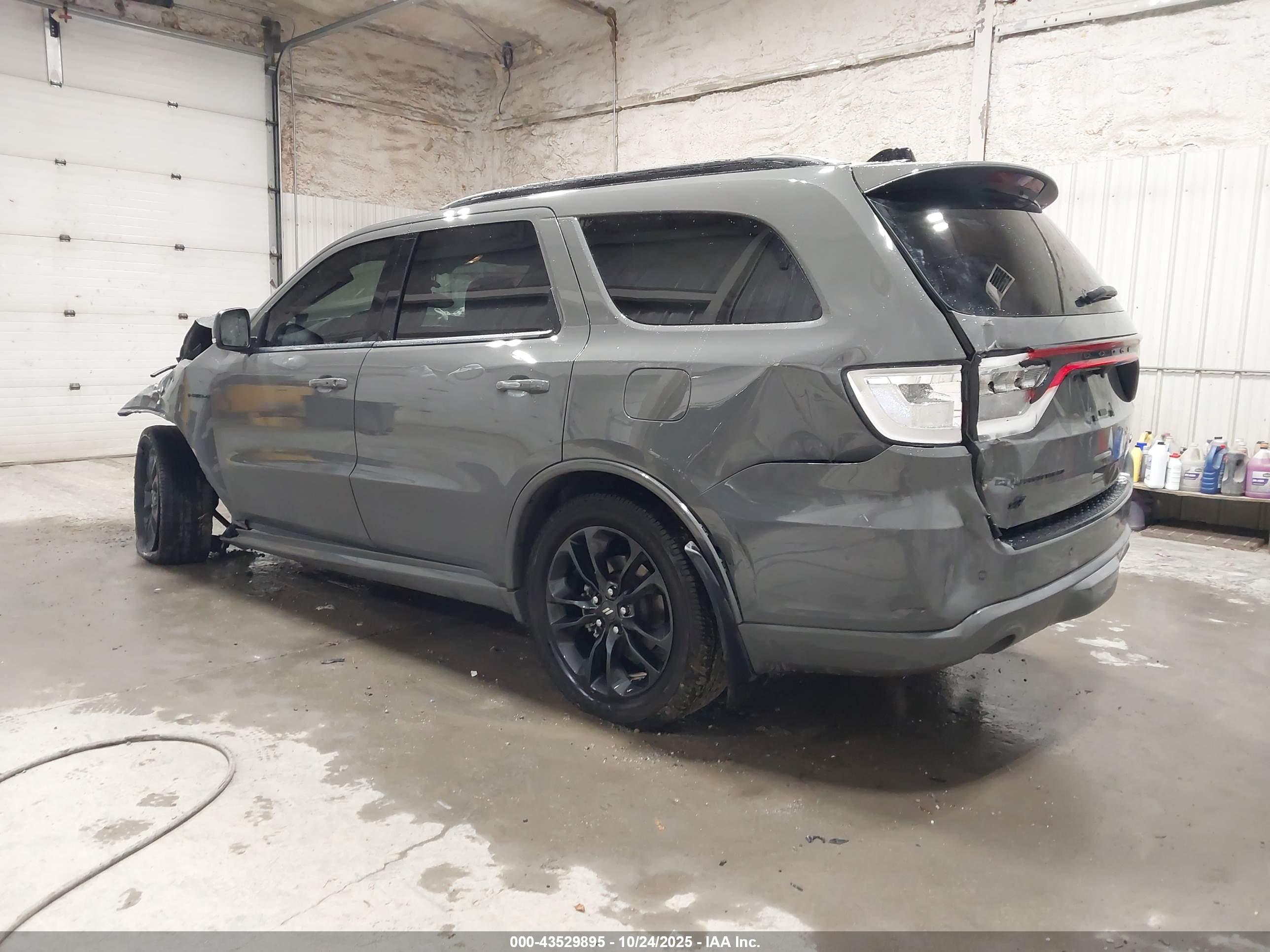 DODGE DURANGO image 3