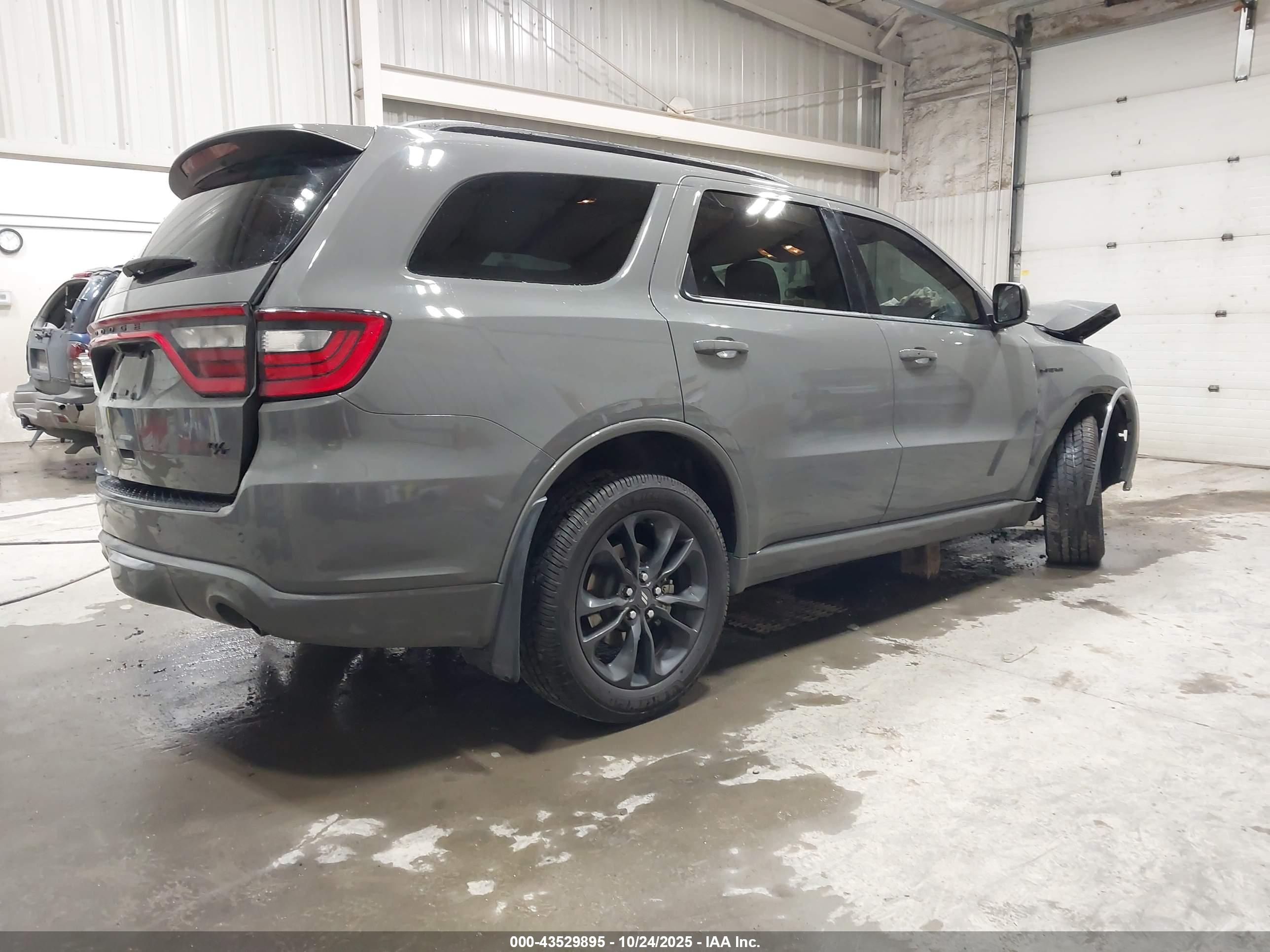 DODGE DURANGO image 4