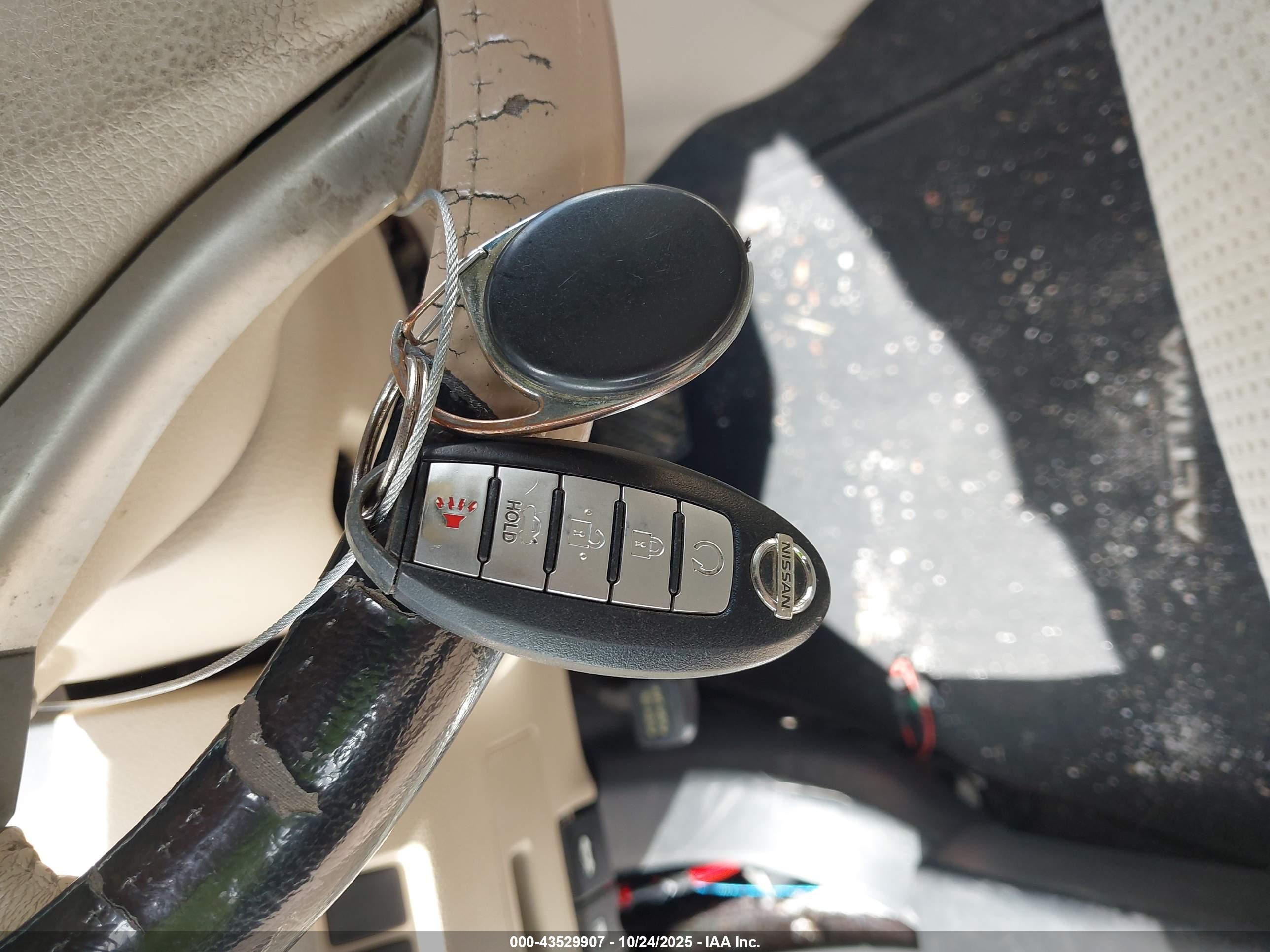 NISSAN ALTIMA image 11