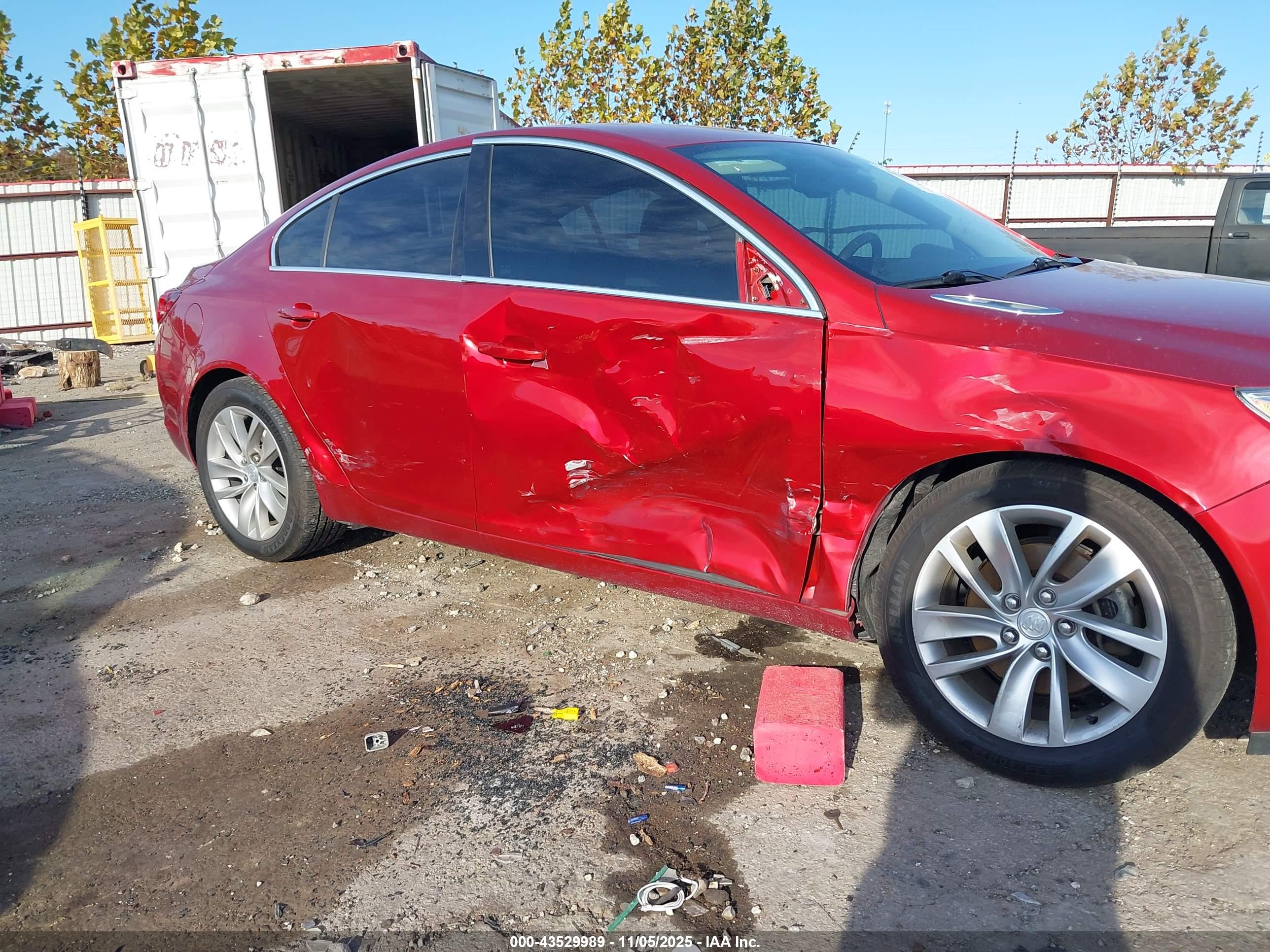 BUICK REGAL image 6
